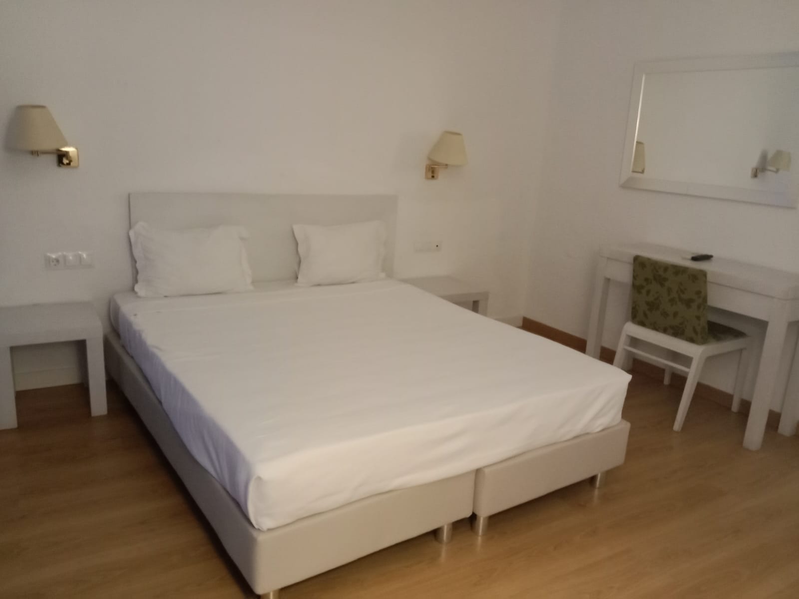 Double or Twin Standard