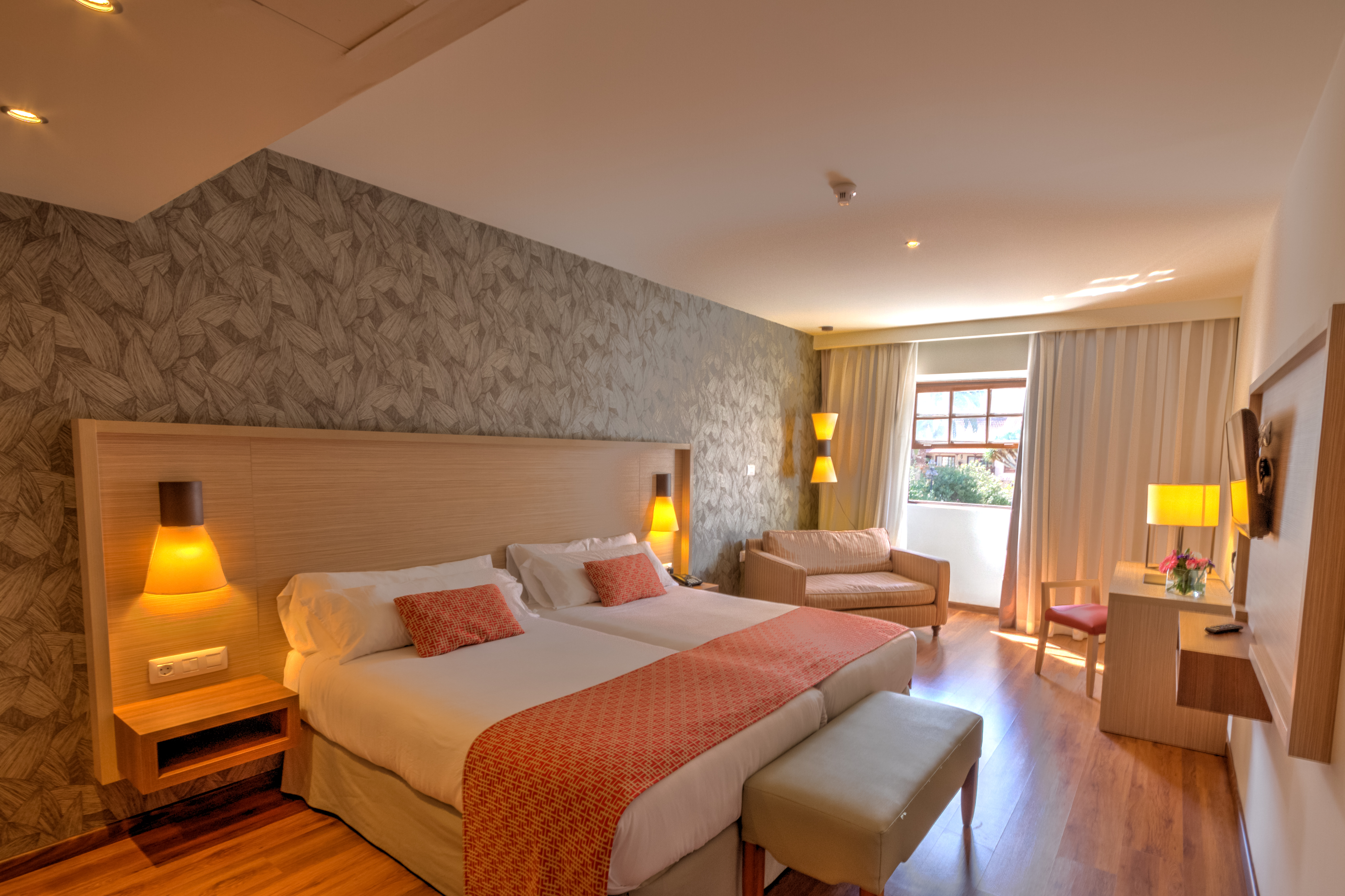 Double or Twin Superior