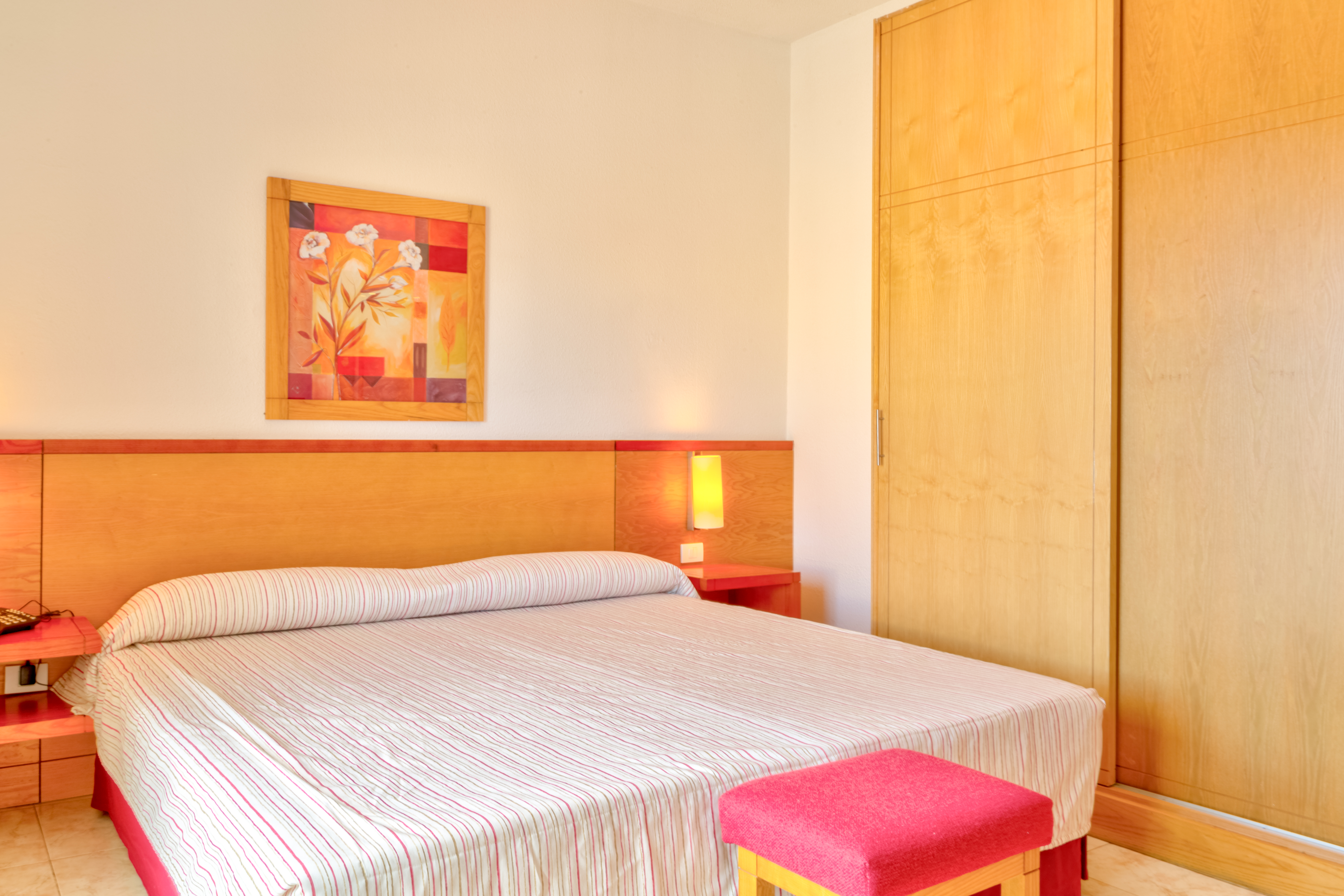 Double or Twin Standard