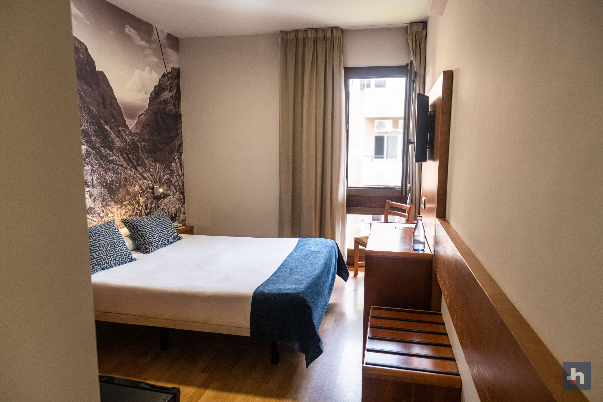 Double Single Capacity 1