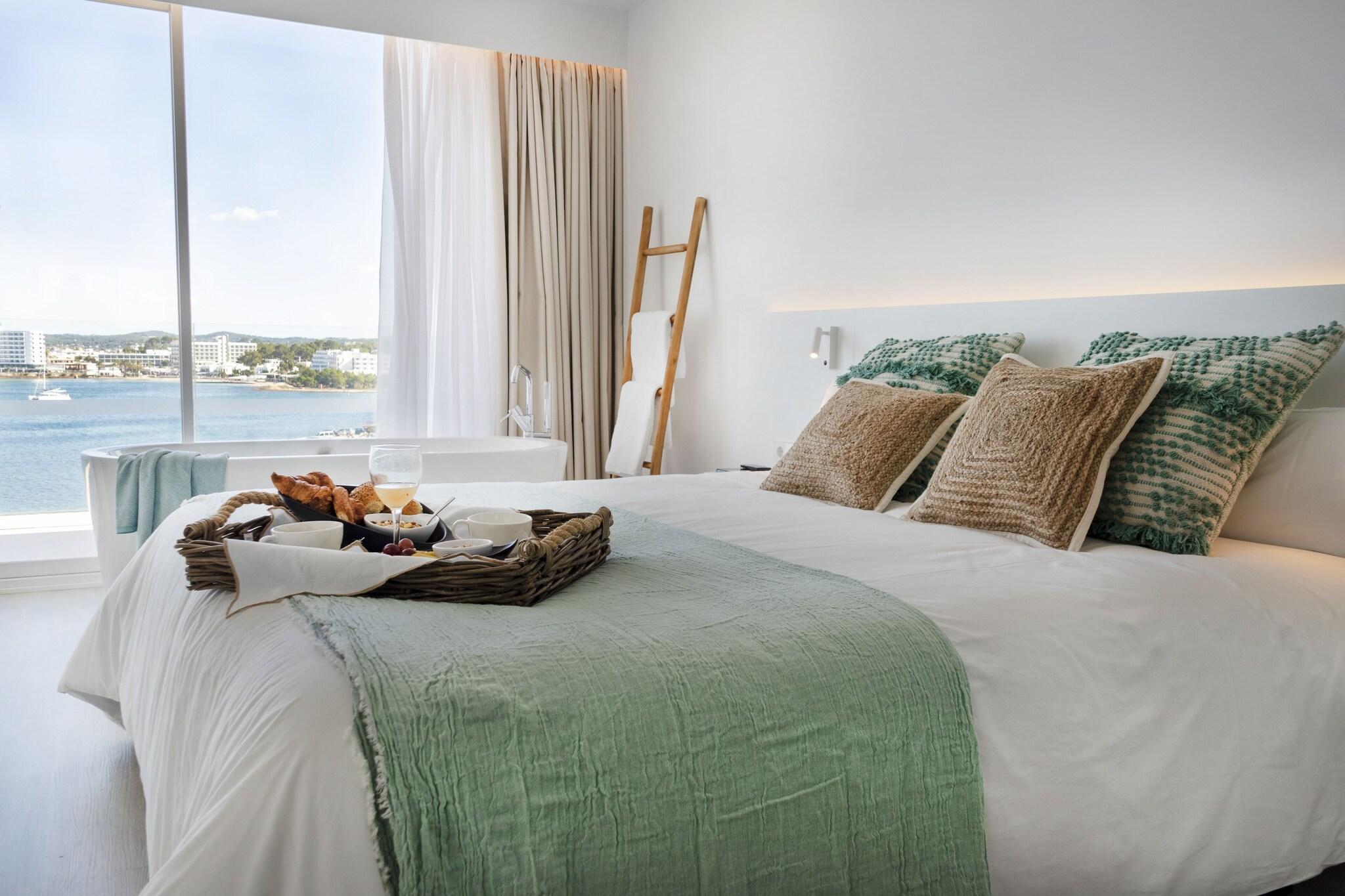 Suite Garden View King Bed