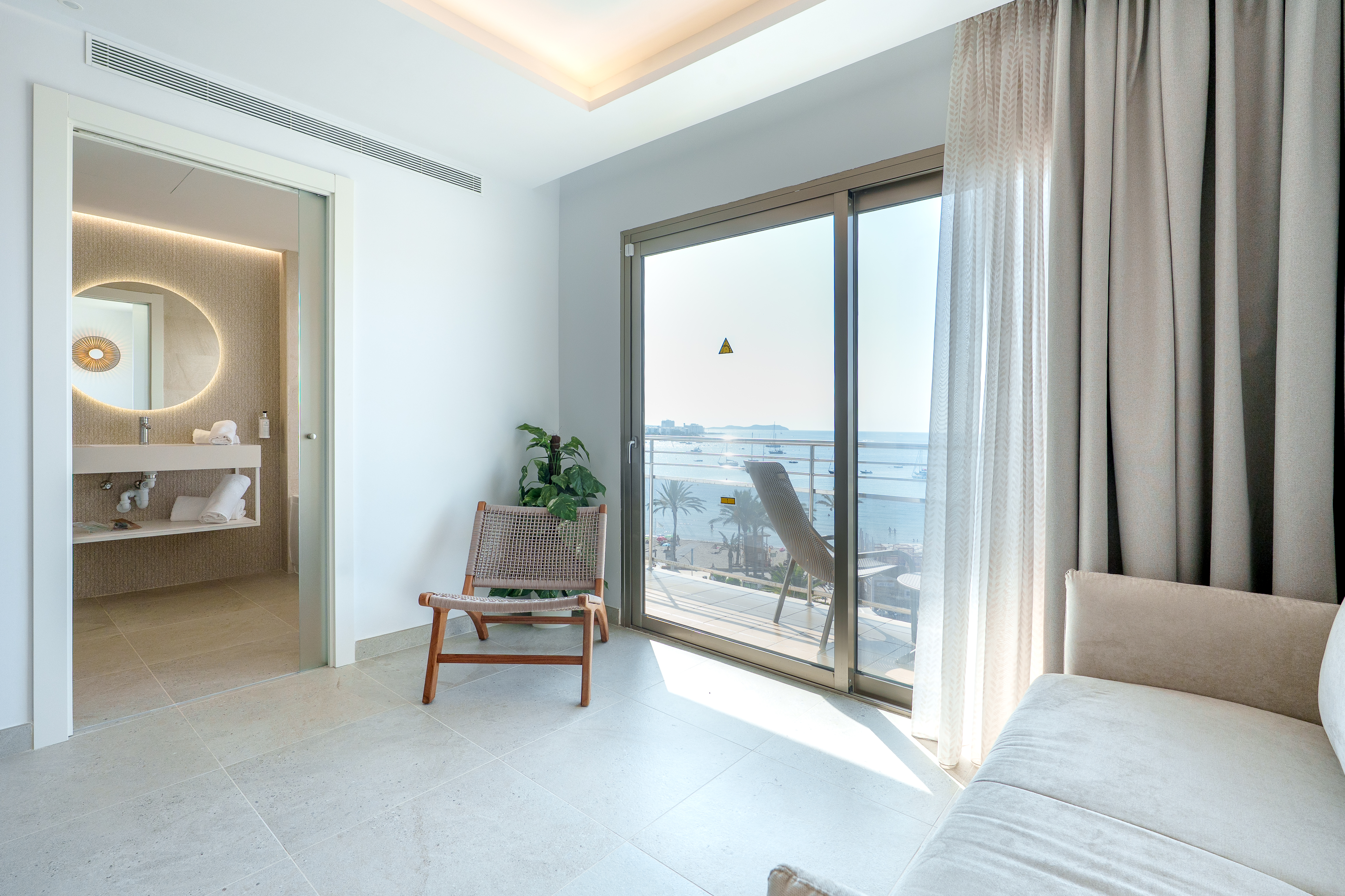 Double or Twin Superior