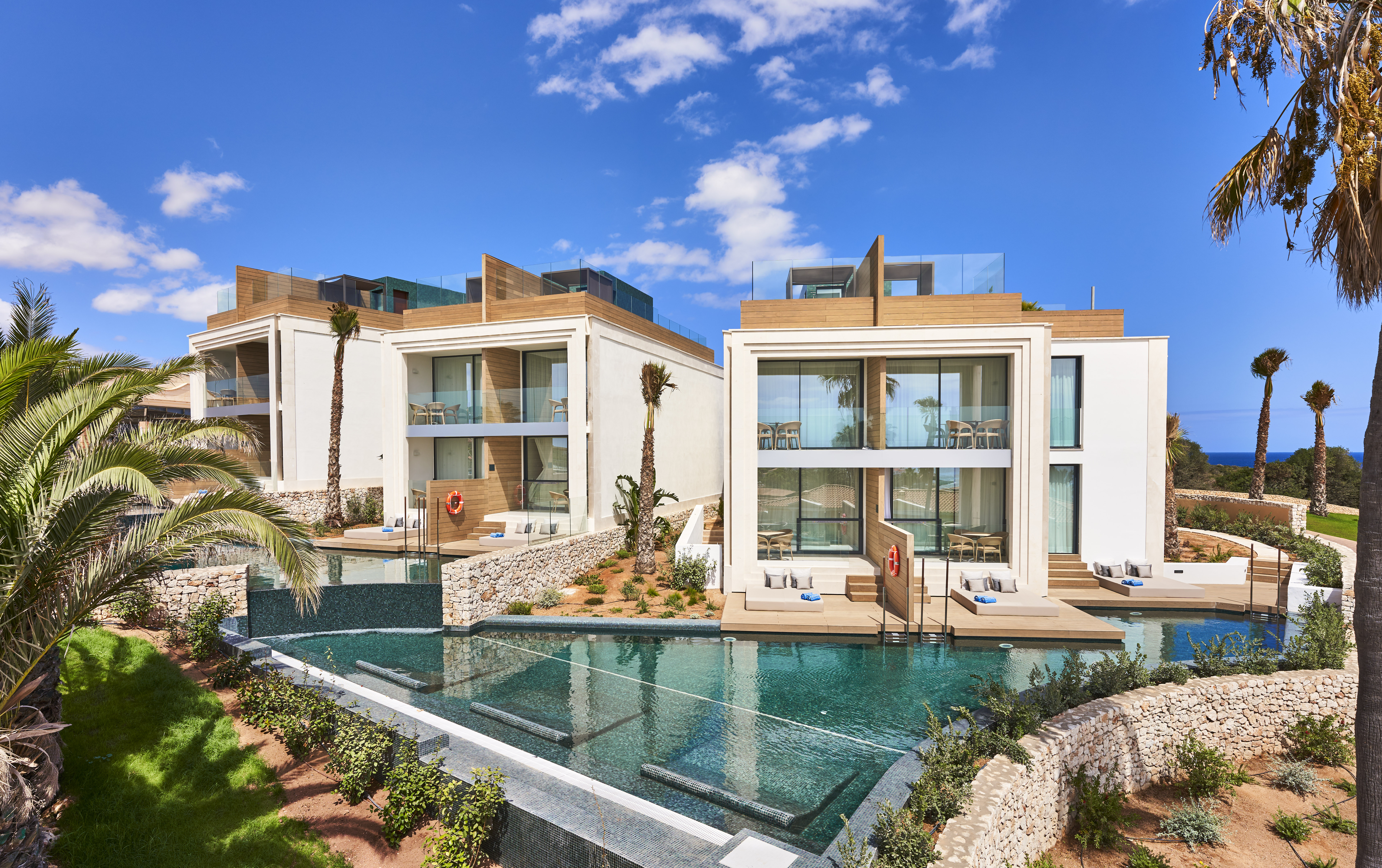 Family Room Superior Pool View