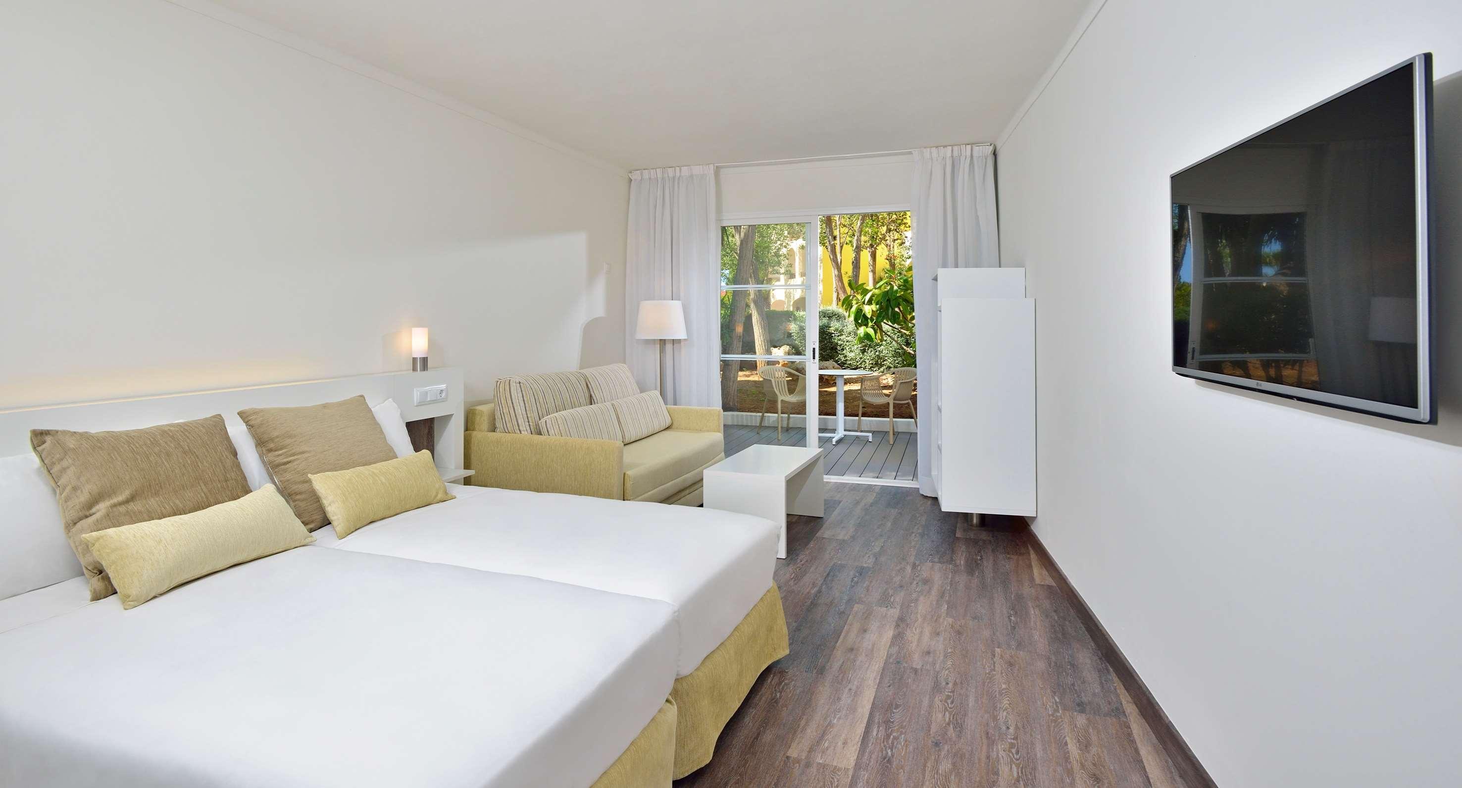 Family Room Standard