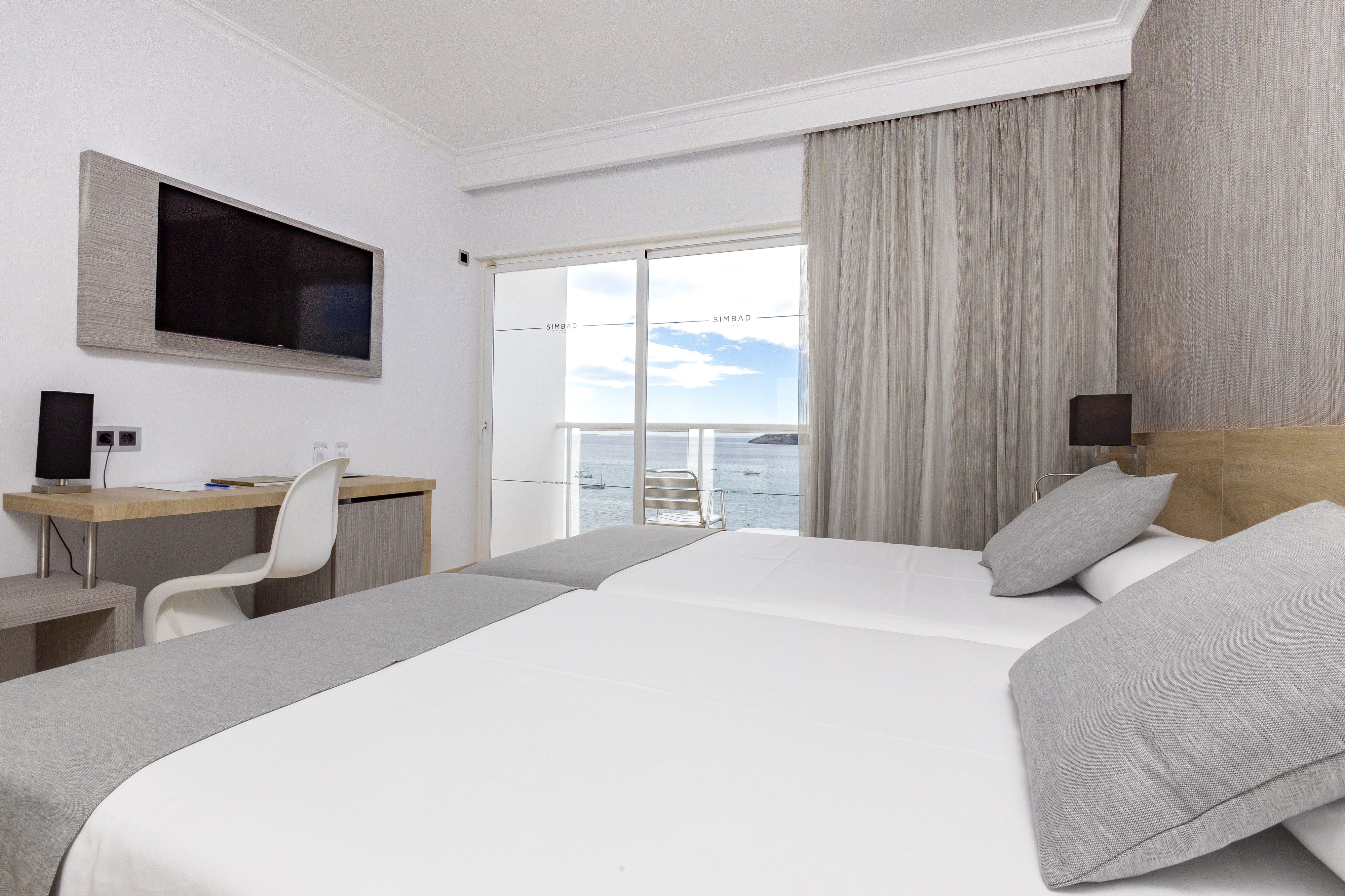 Double or Twin Sea View