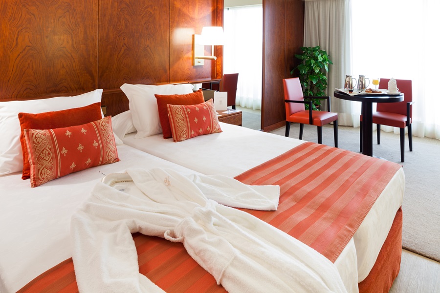 Double or Twin Capacity 3