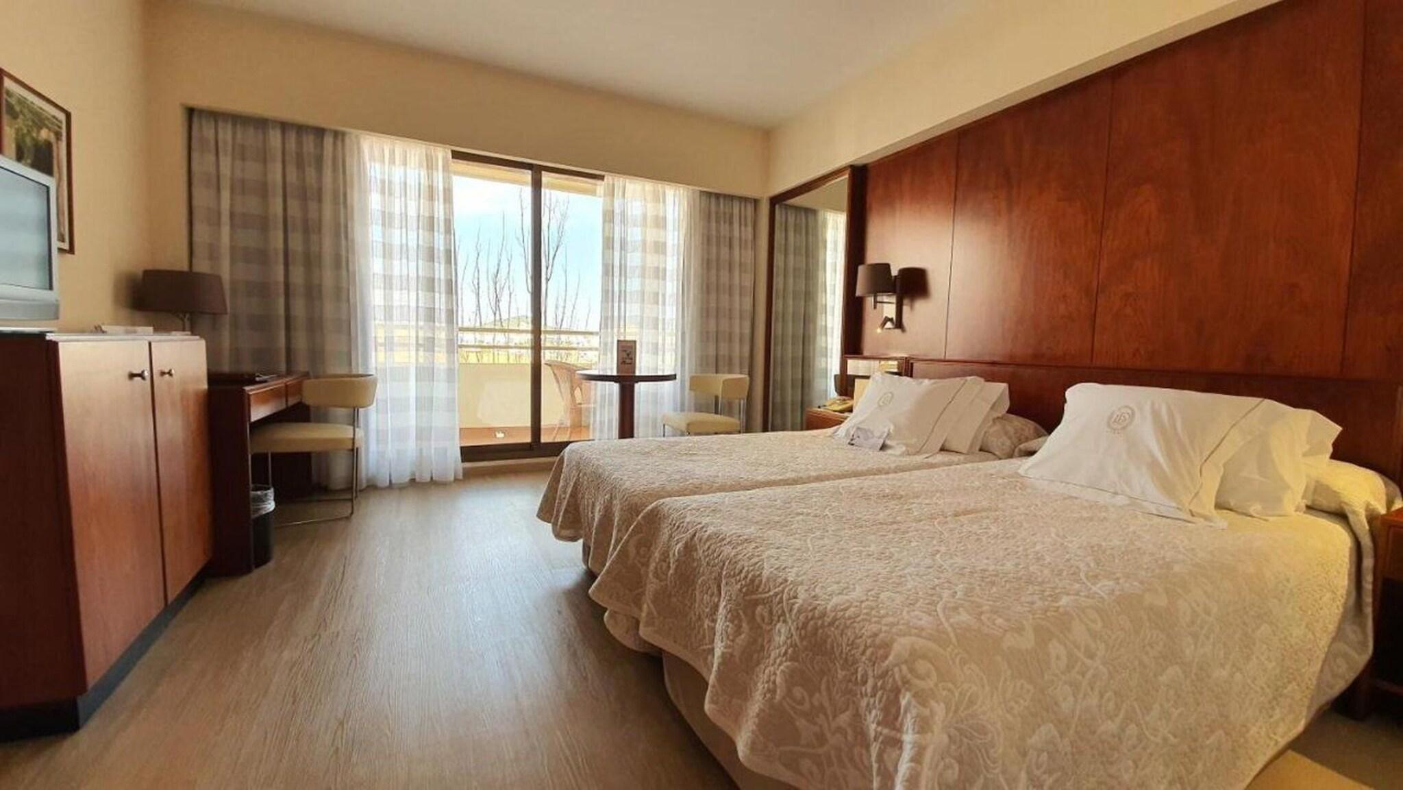 Double Single Superior