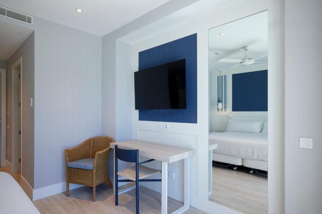 Double Single Premium