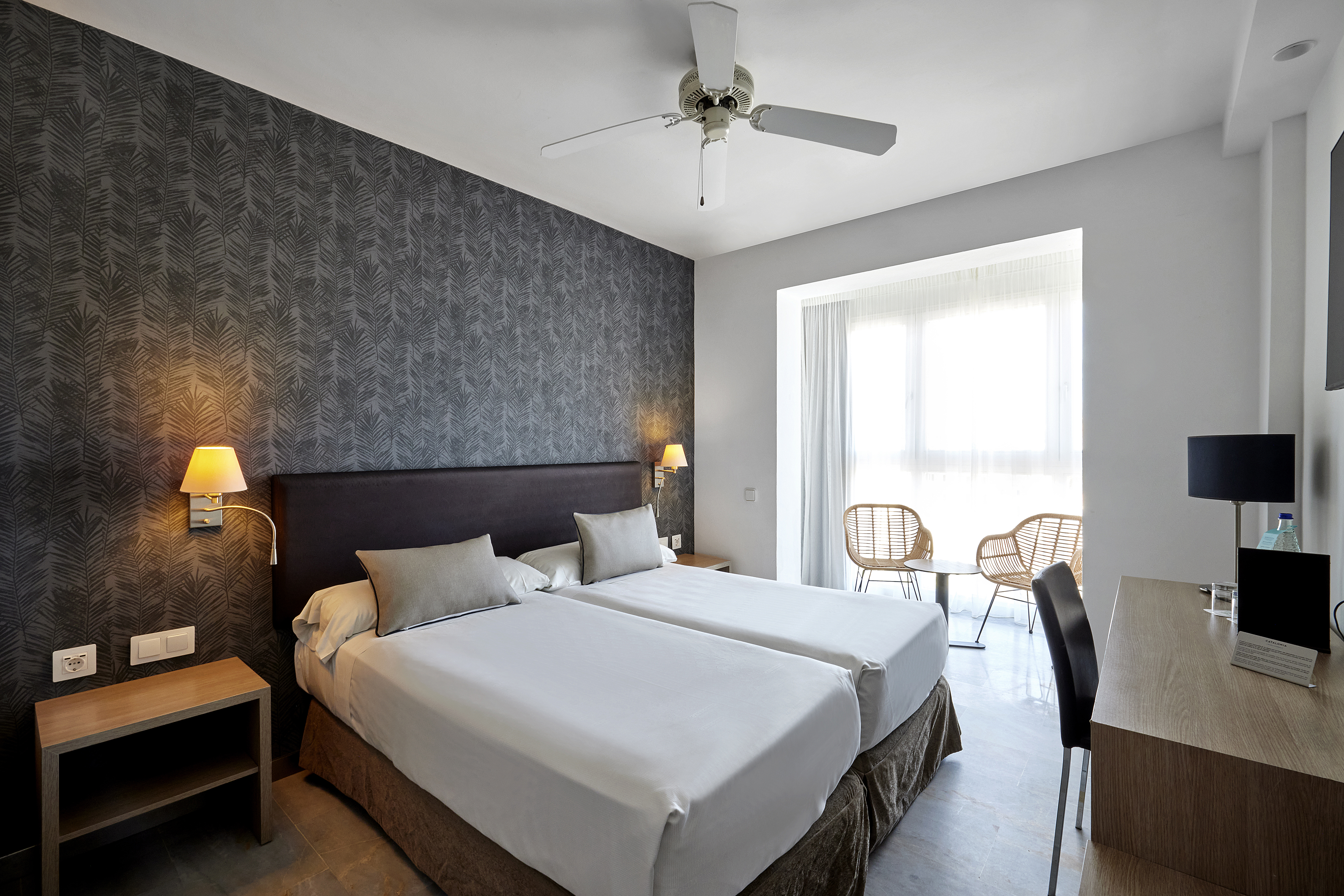 Double or Twin Standard