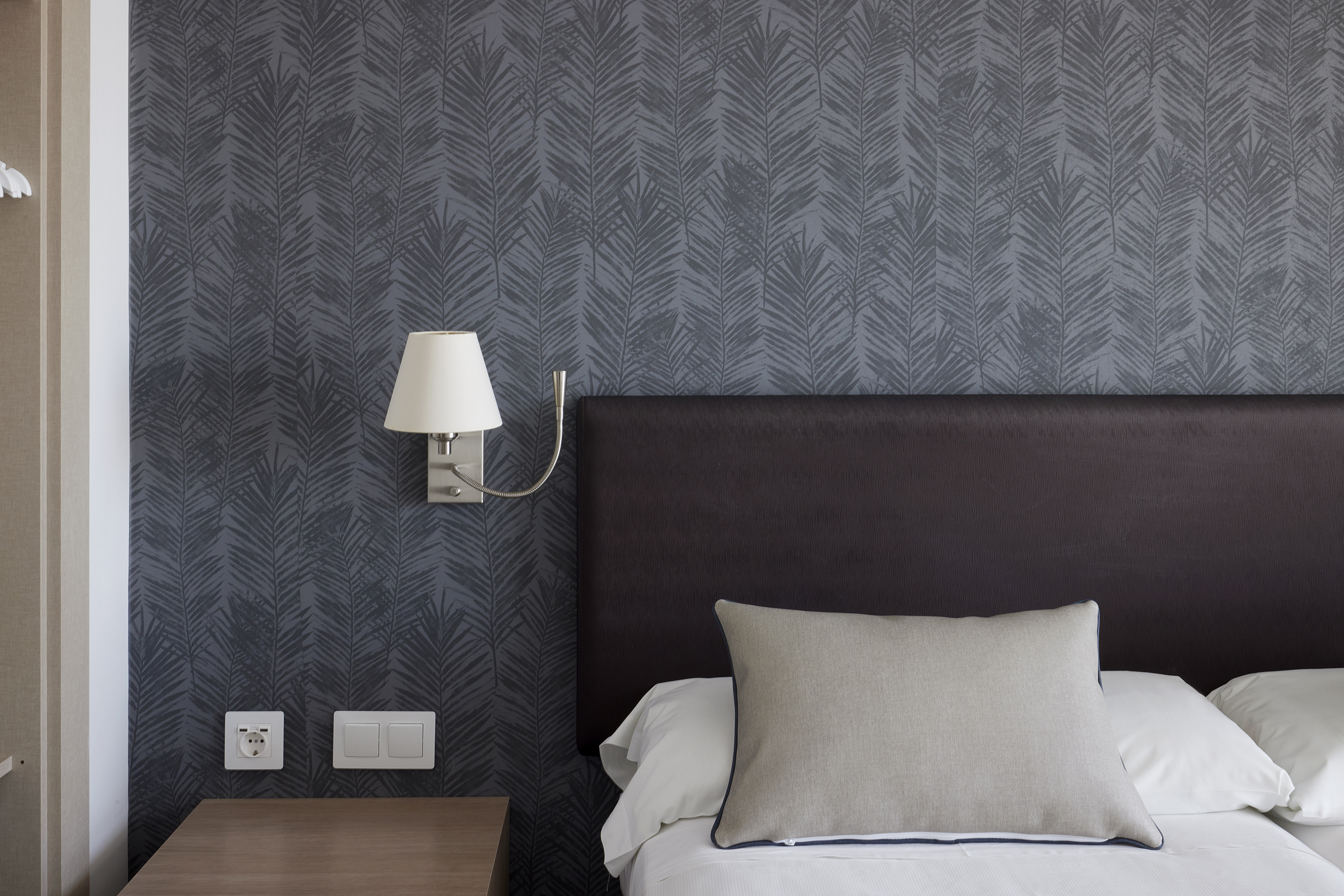 Double Single with Terrace