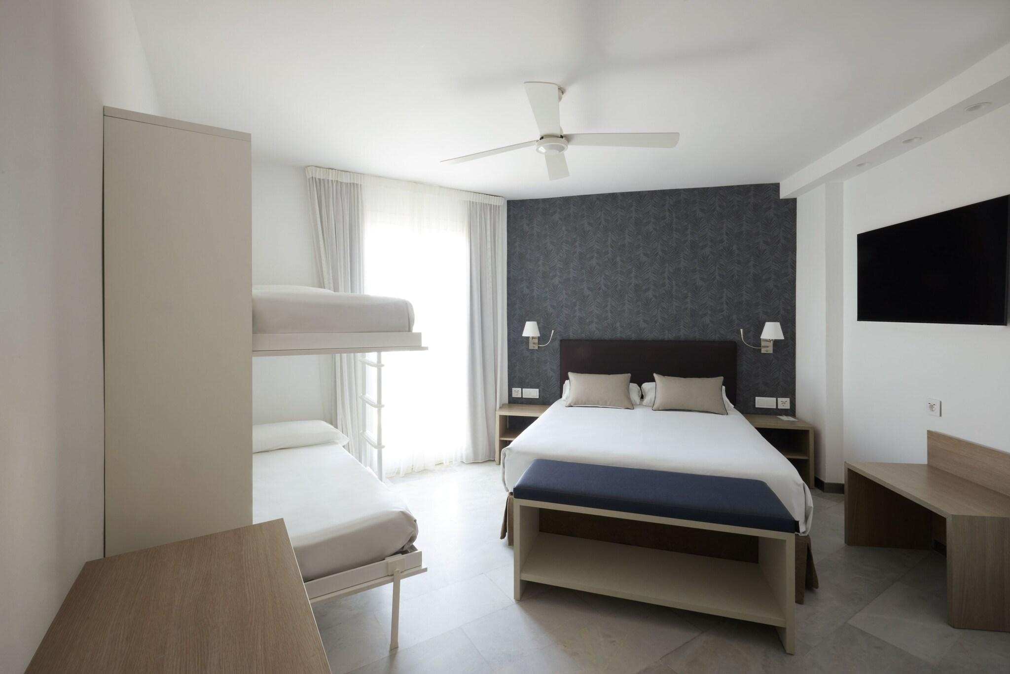 Family Room King Size Bed