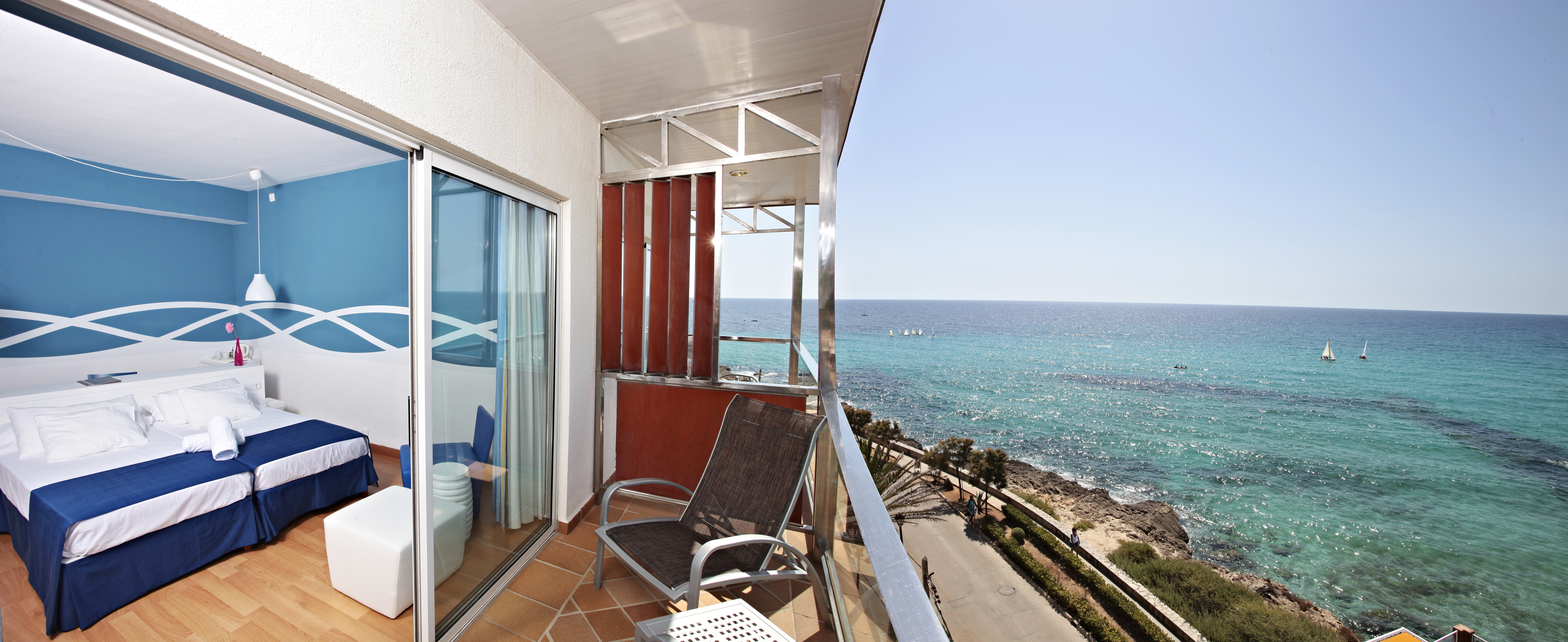 Double or Twin Superior Sea View