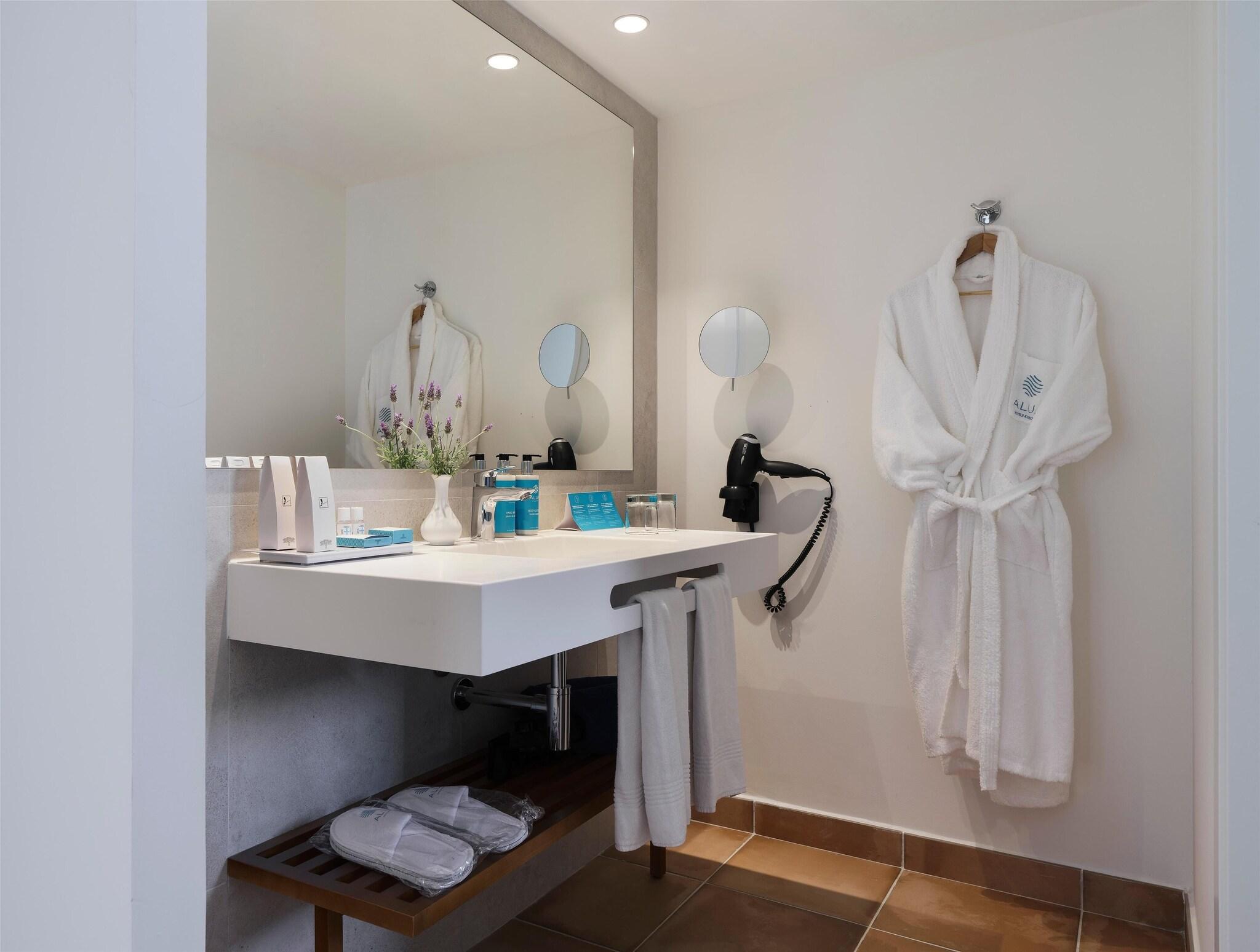 Suite with Private Pool