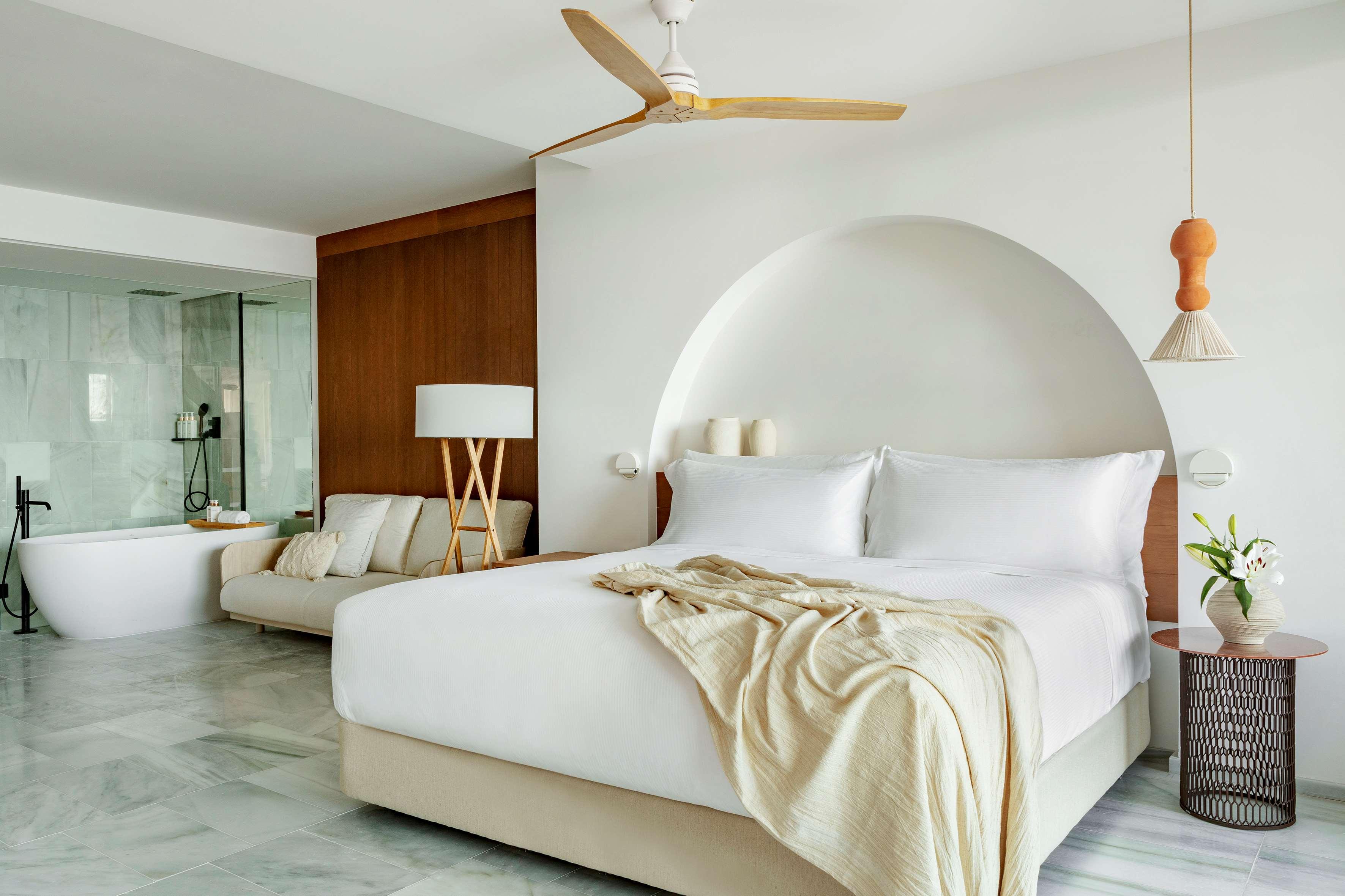 Suite Two Bedrooms with Private Pool