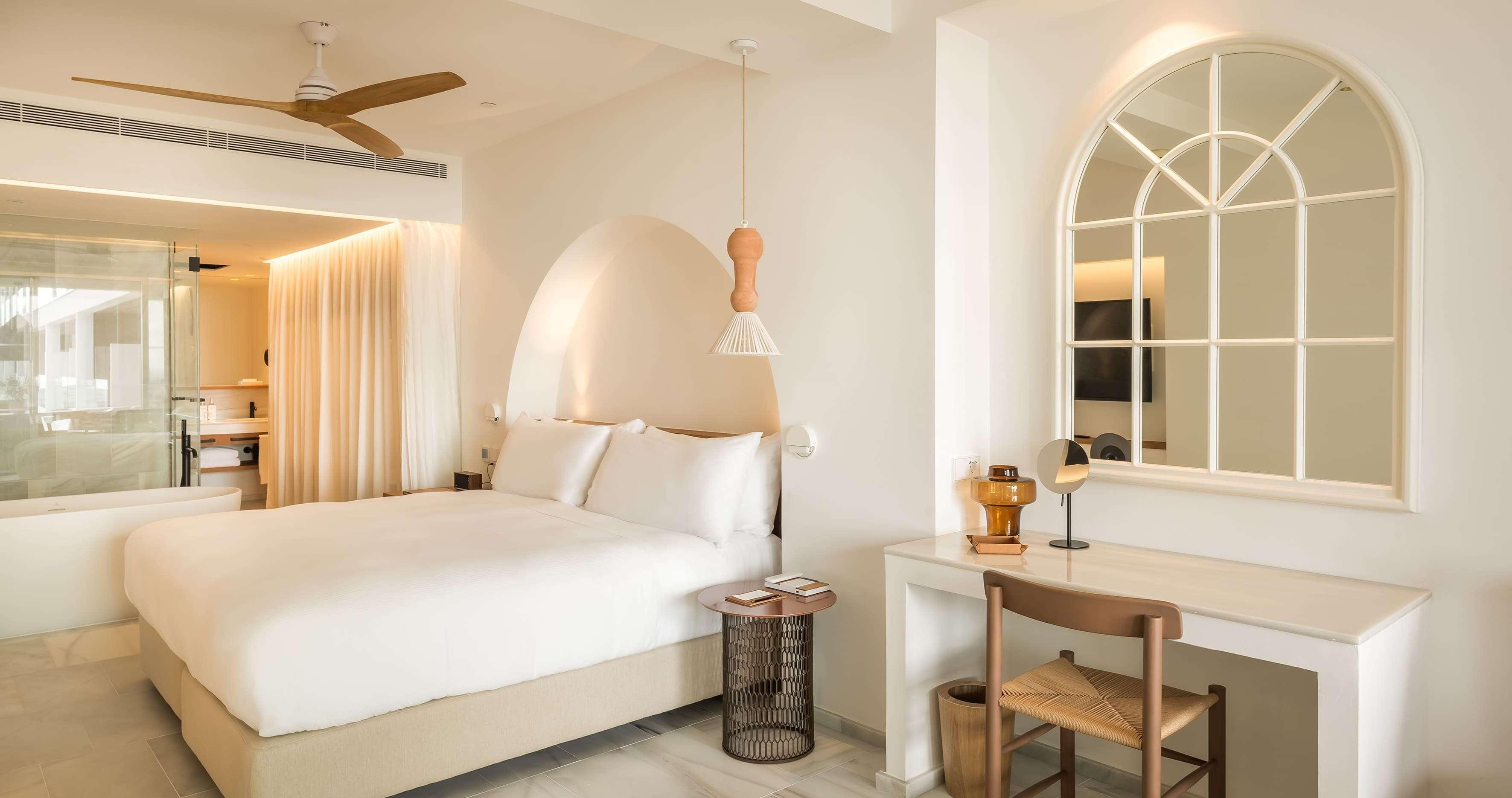 Suite Two Bedrooms with Private Pool