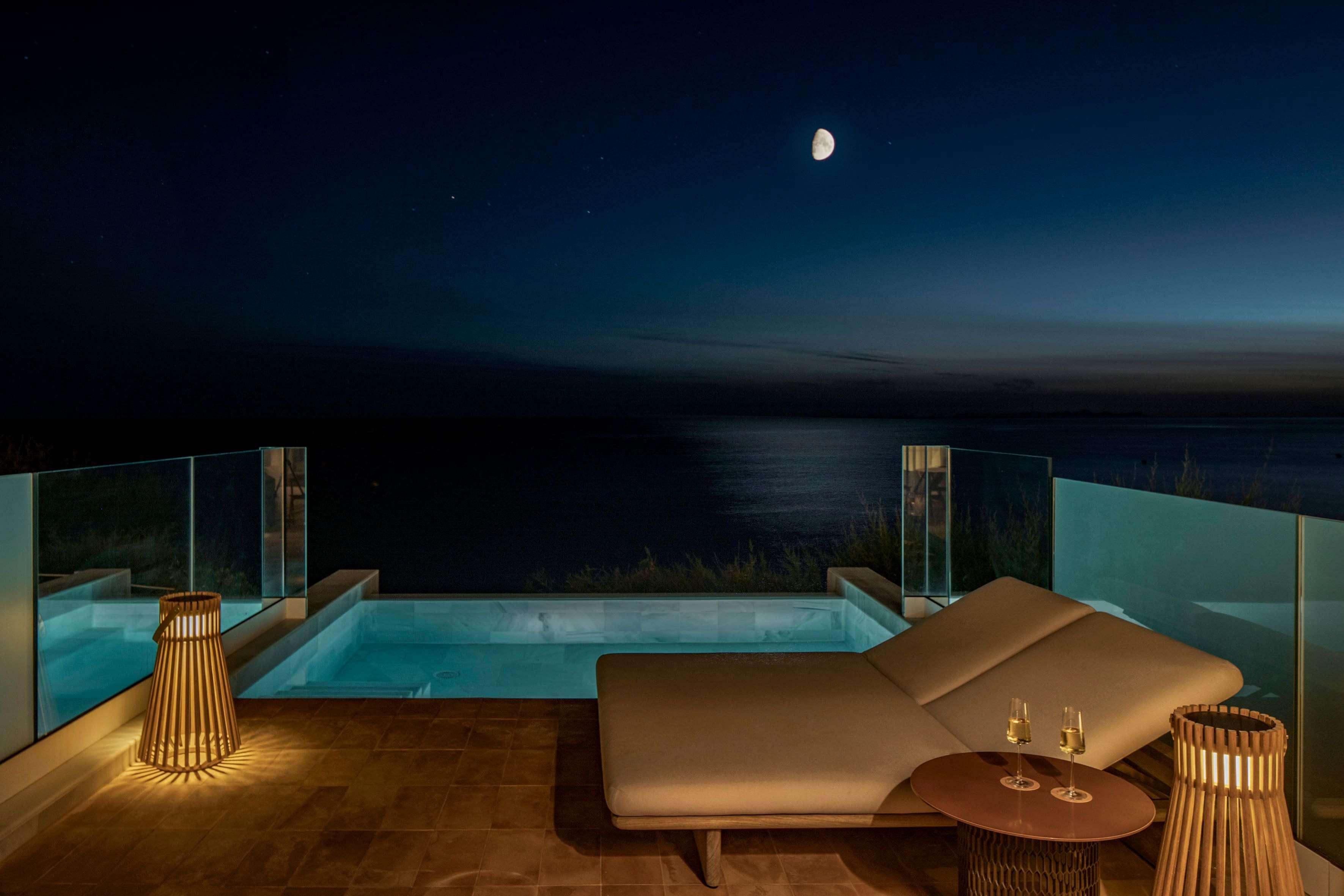 Suite with Private Pool