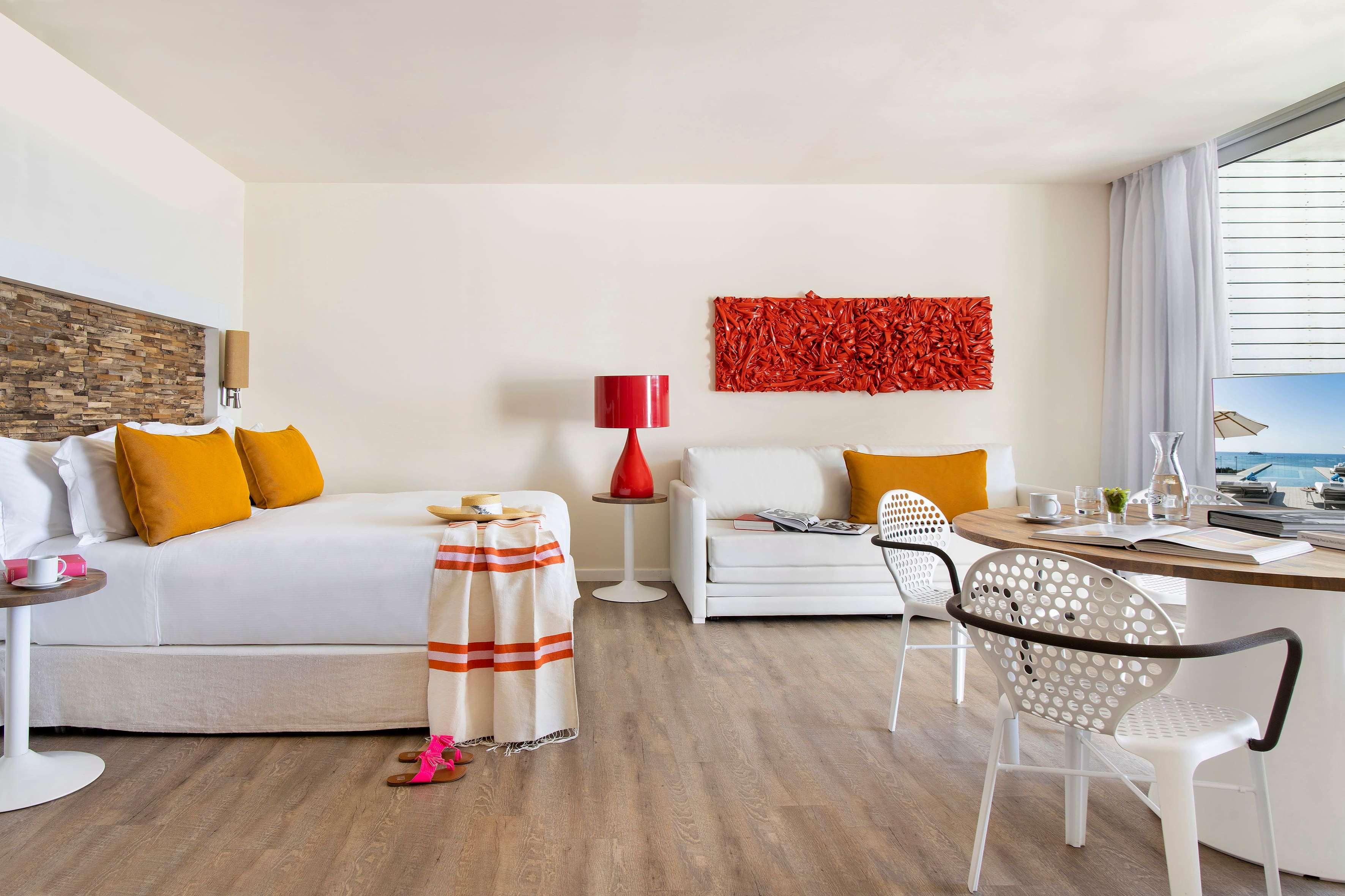 Junior Suite Sea View with Private Pool