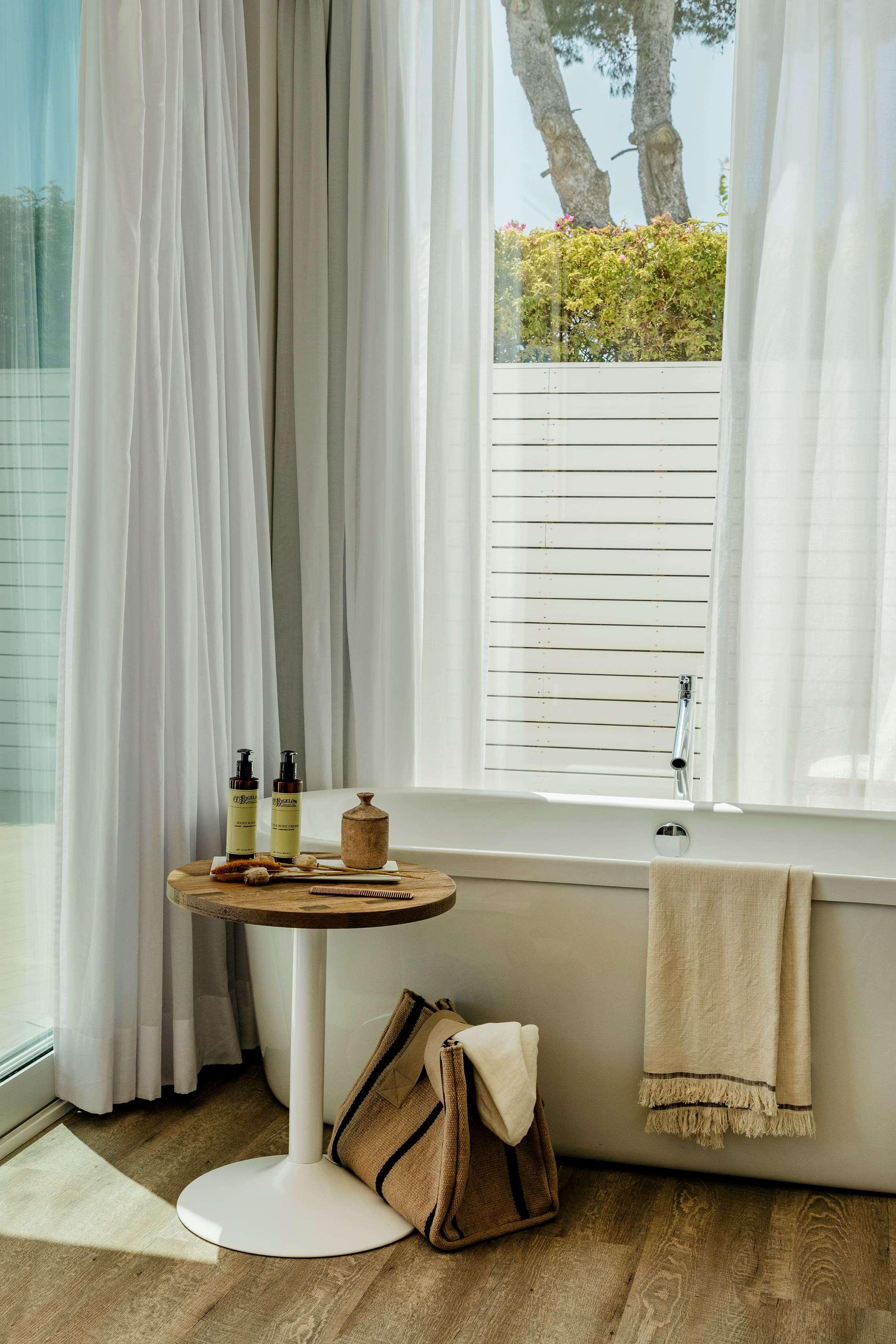 Suite Three Bedrooms with Private Pool