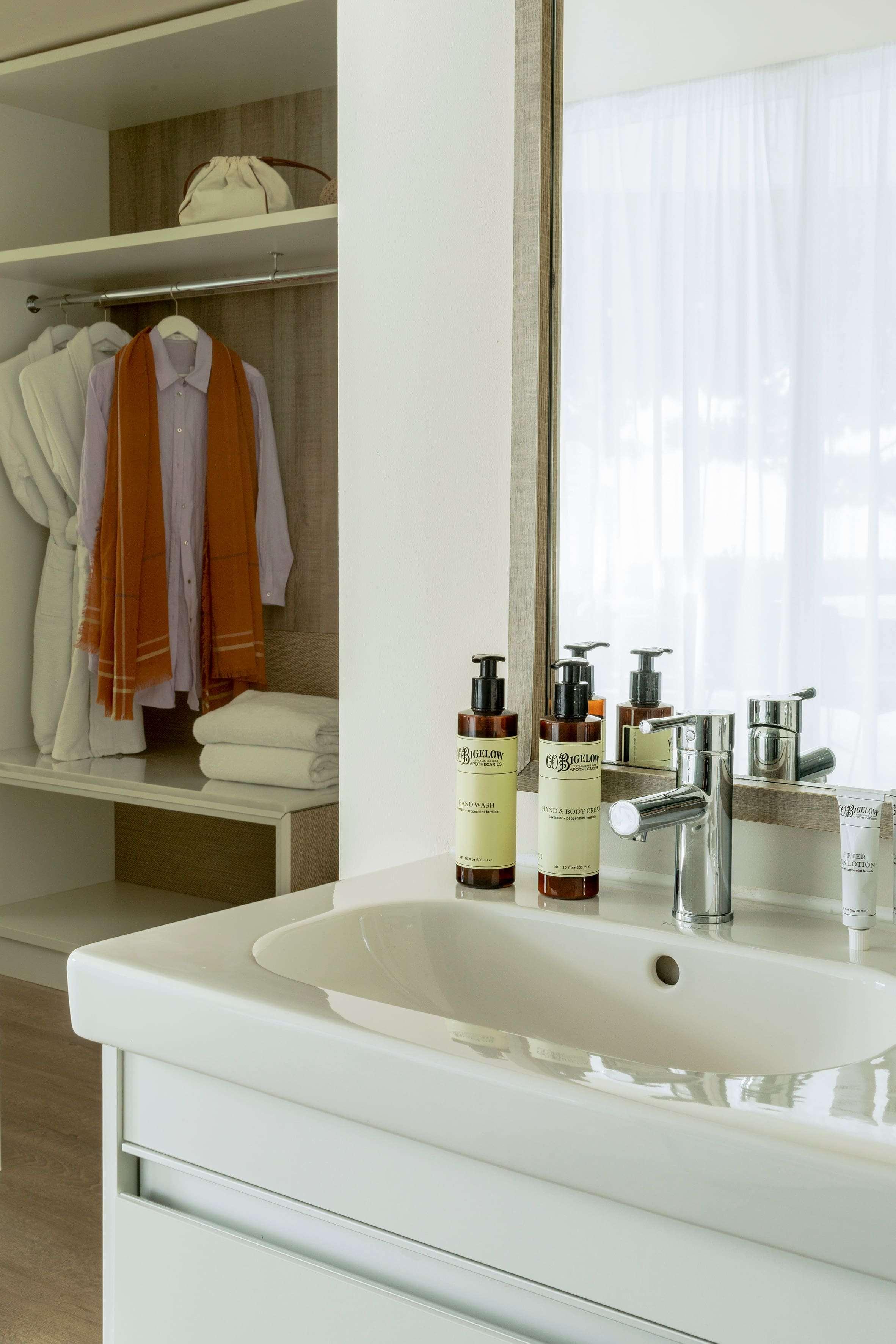 Suite with Private Pool