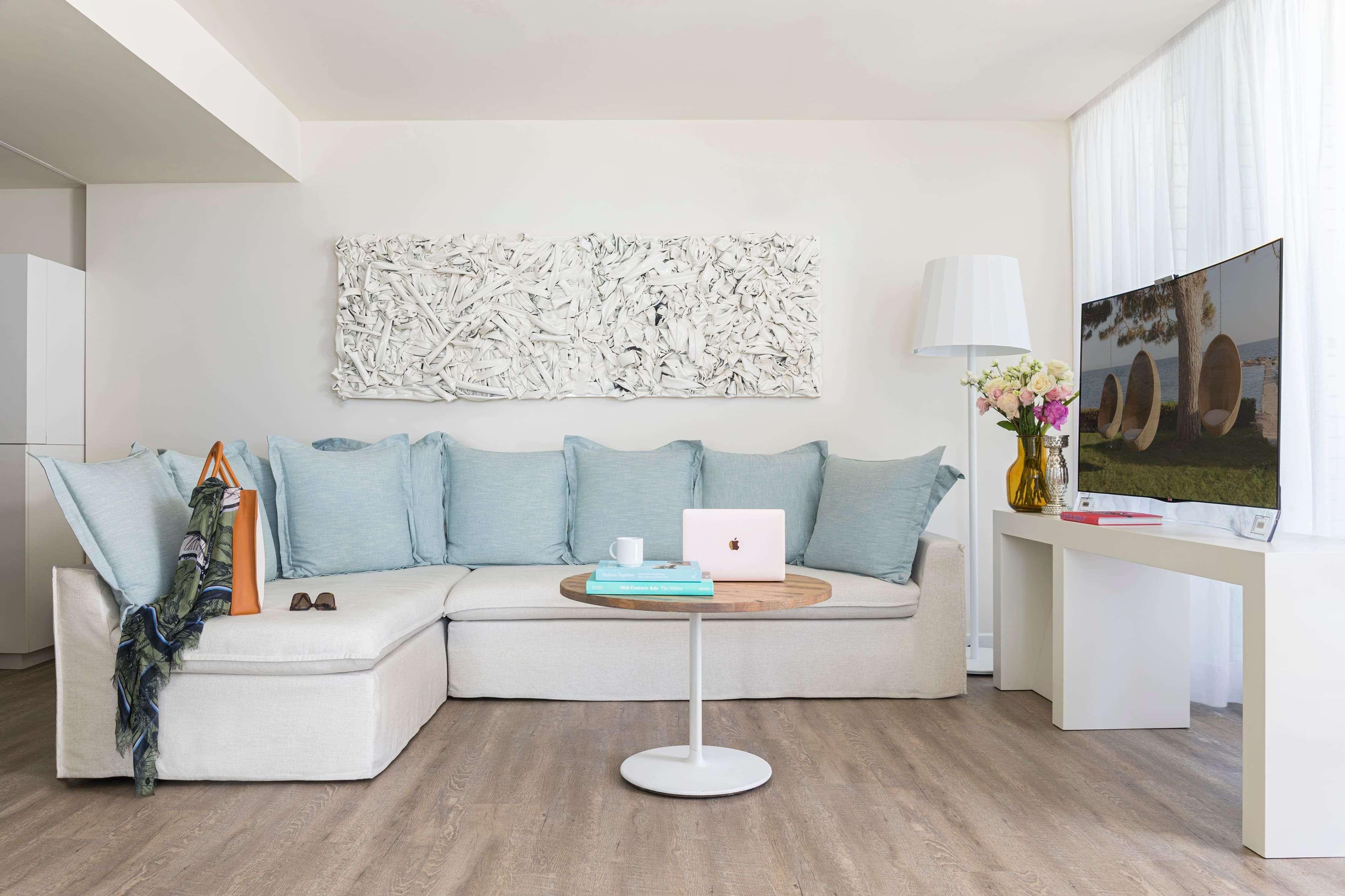 Suite Three Bedrooms with Private Pool