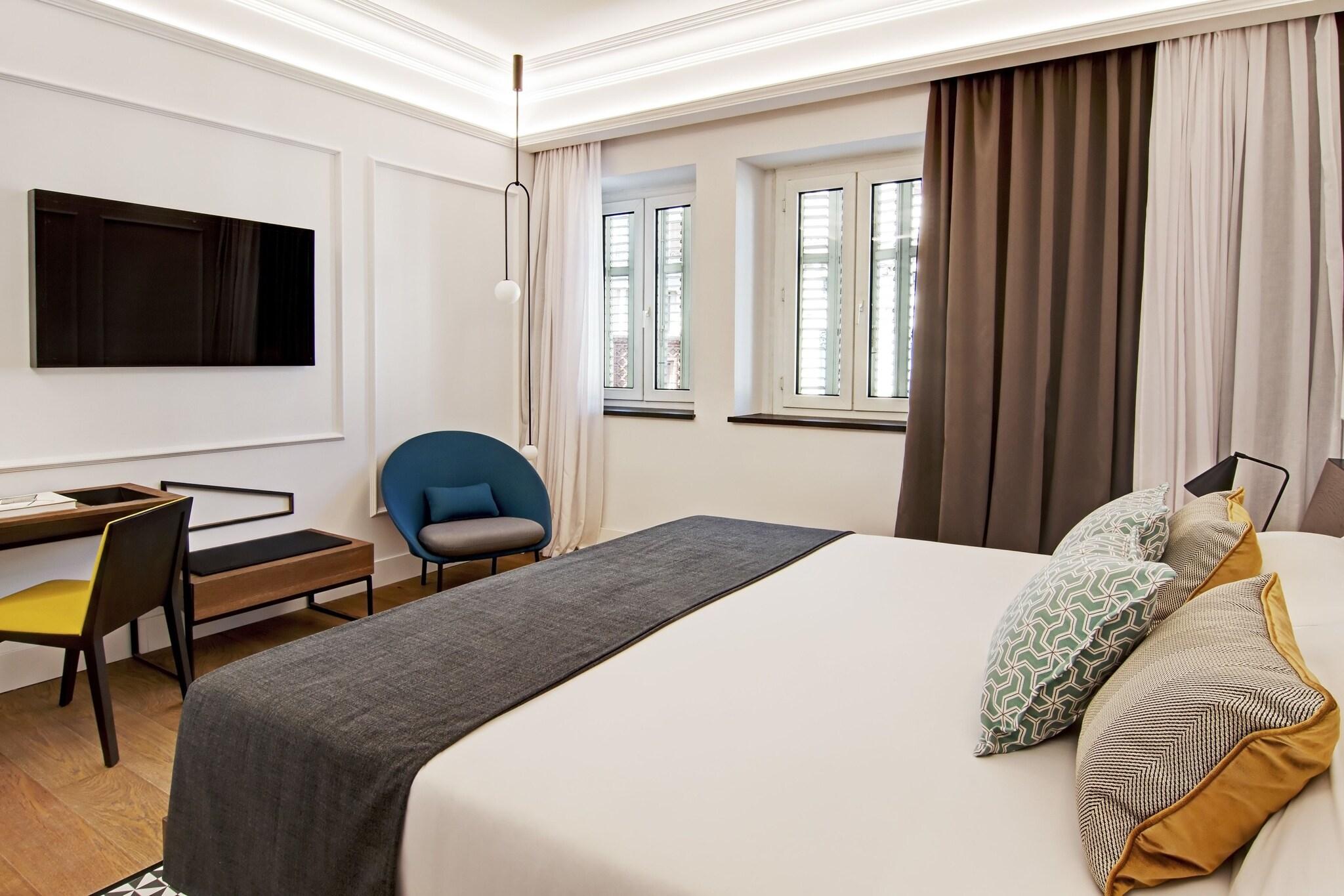 Double Executive King Bed