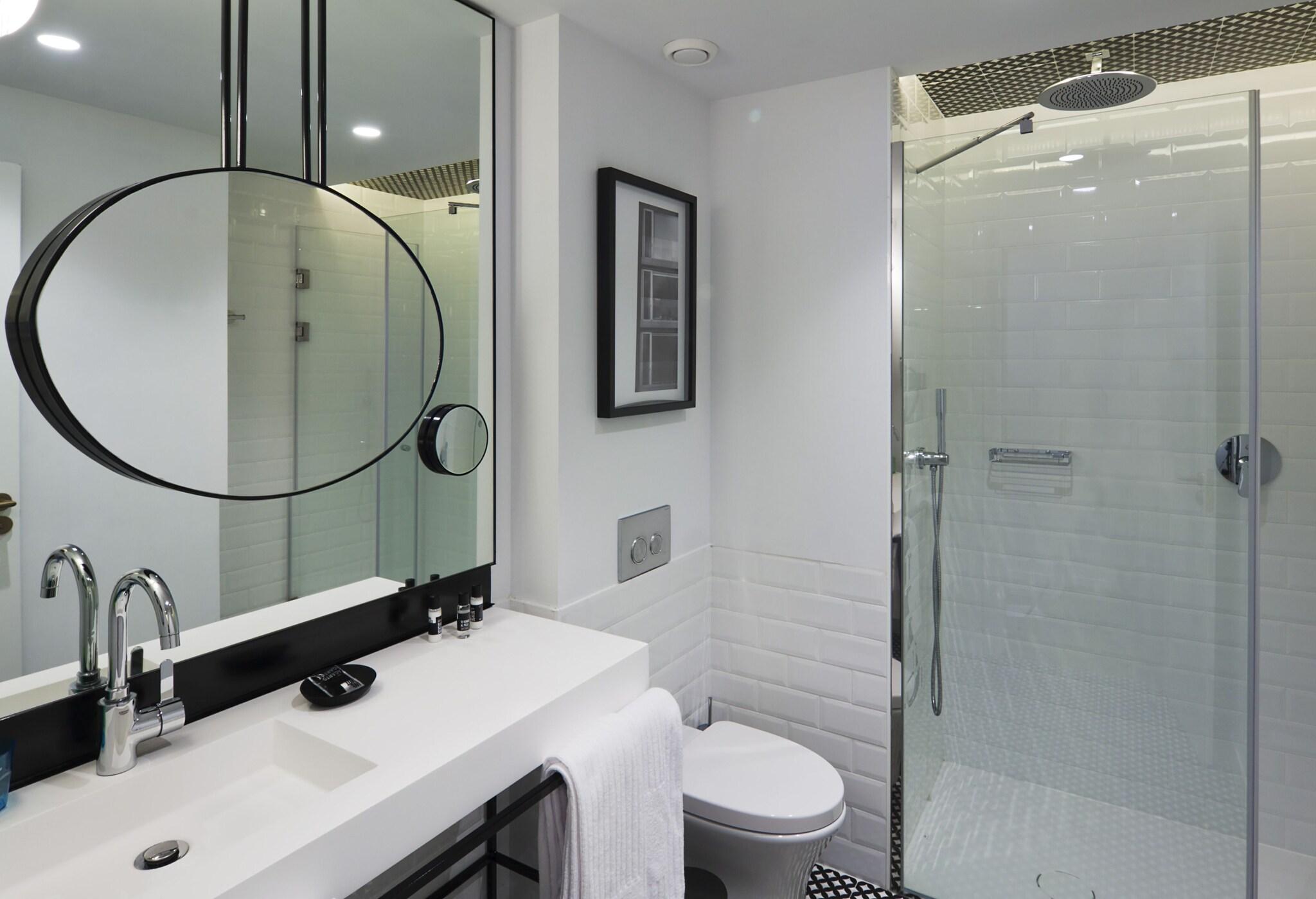 Double Superior King Bed