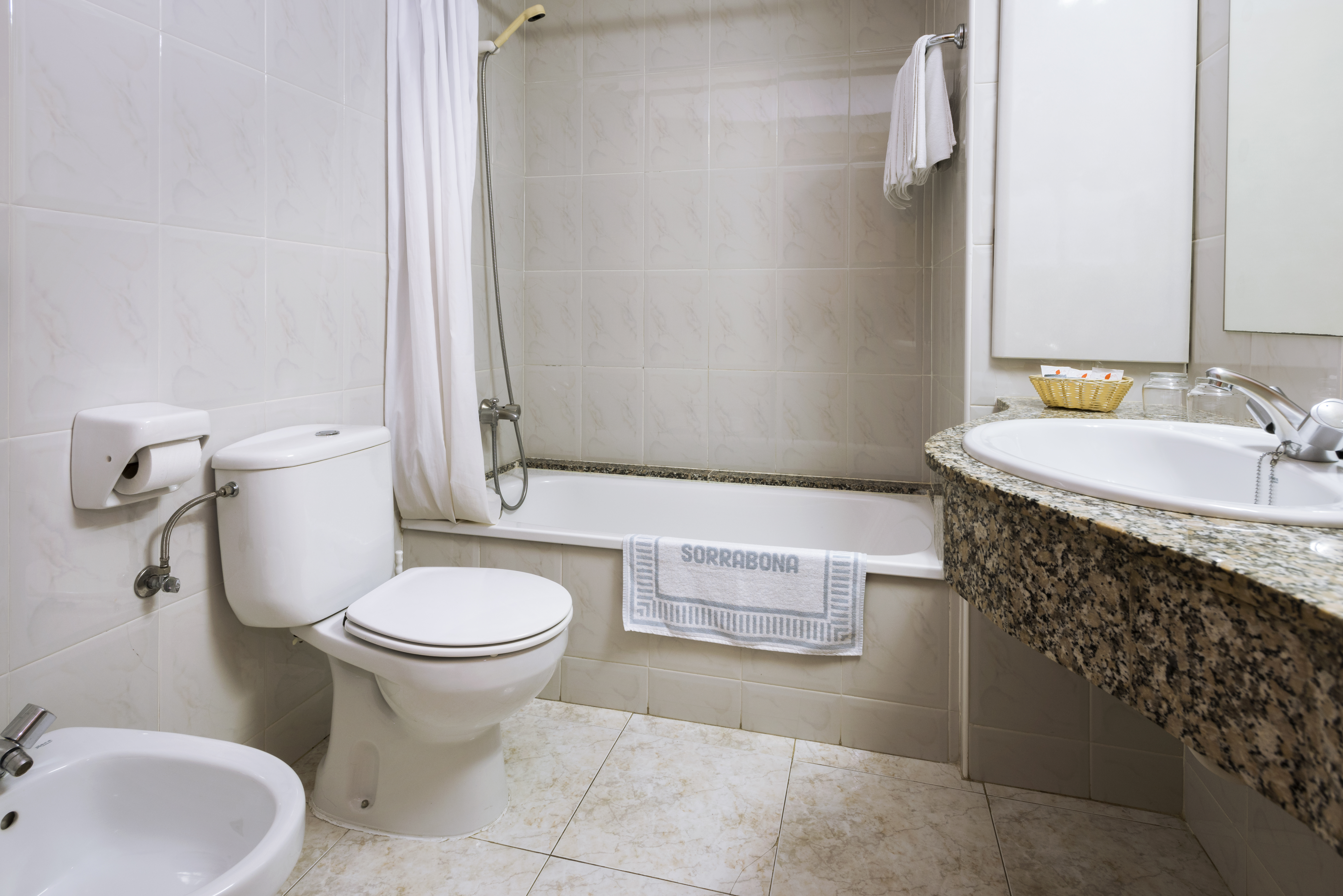 Double or Twin Side Sea View