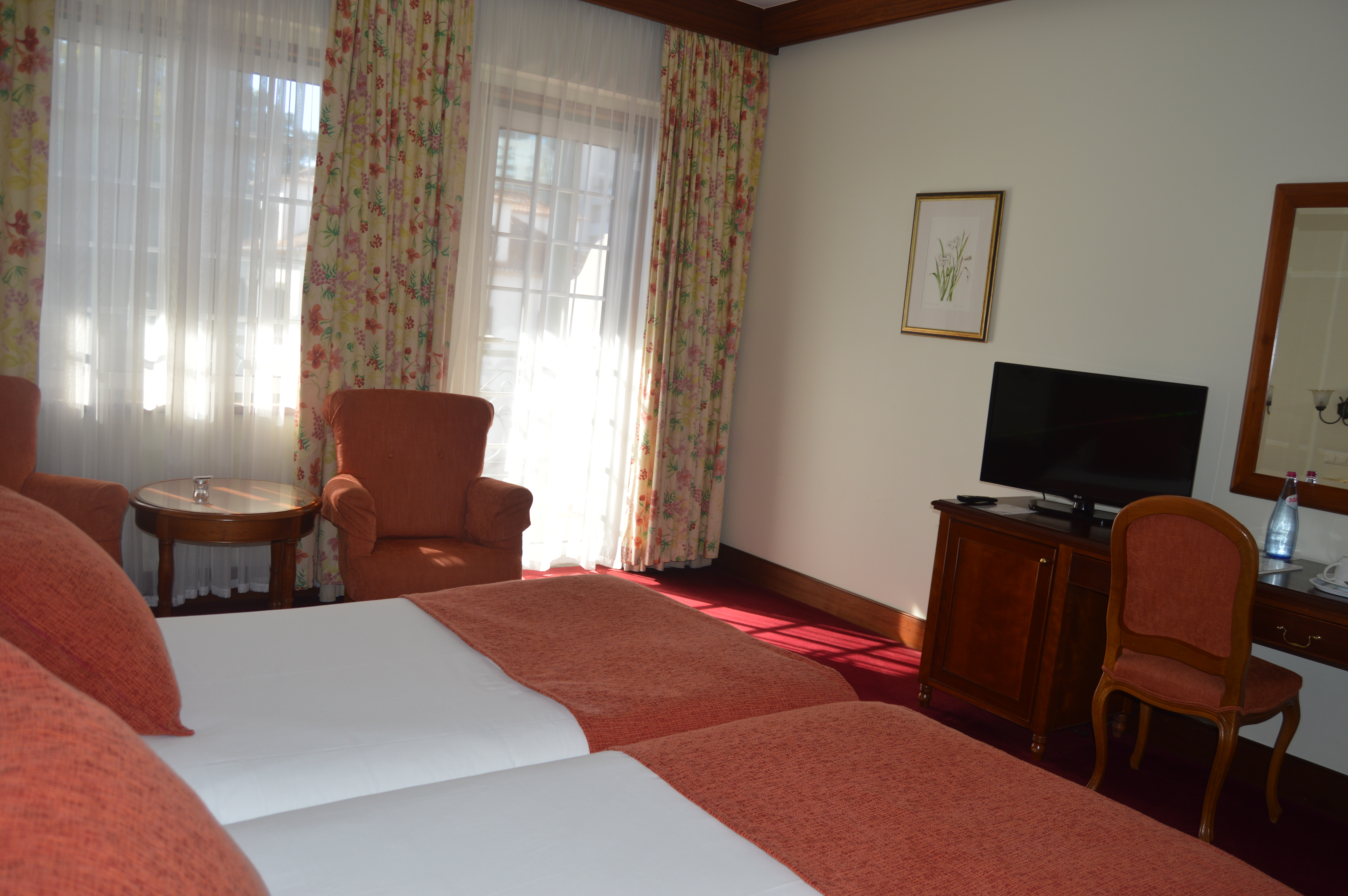 Single Superior Side Sea View