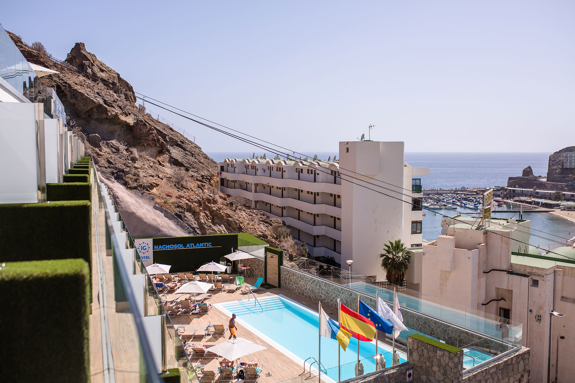 Double Single Superior