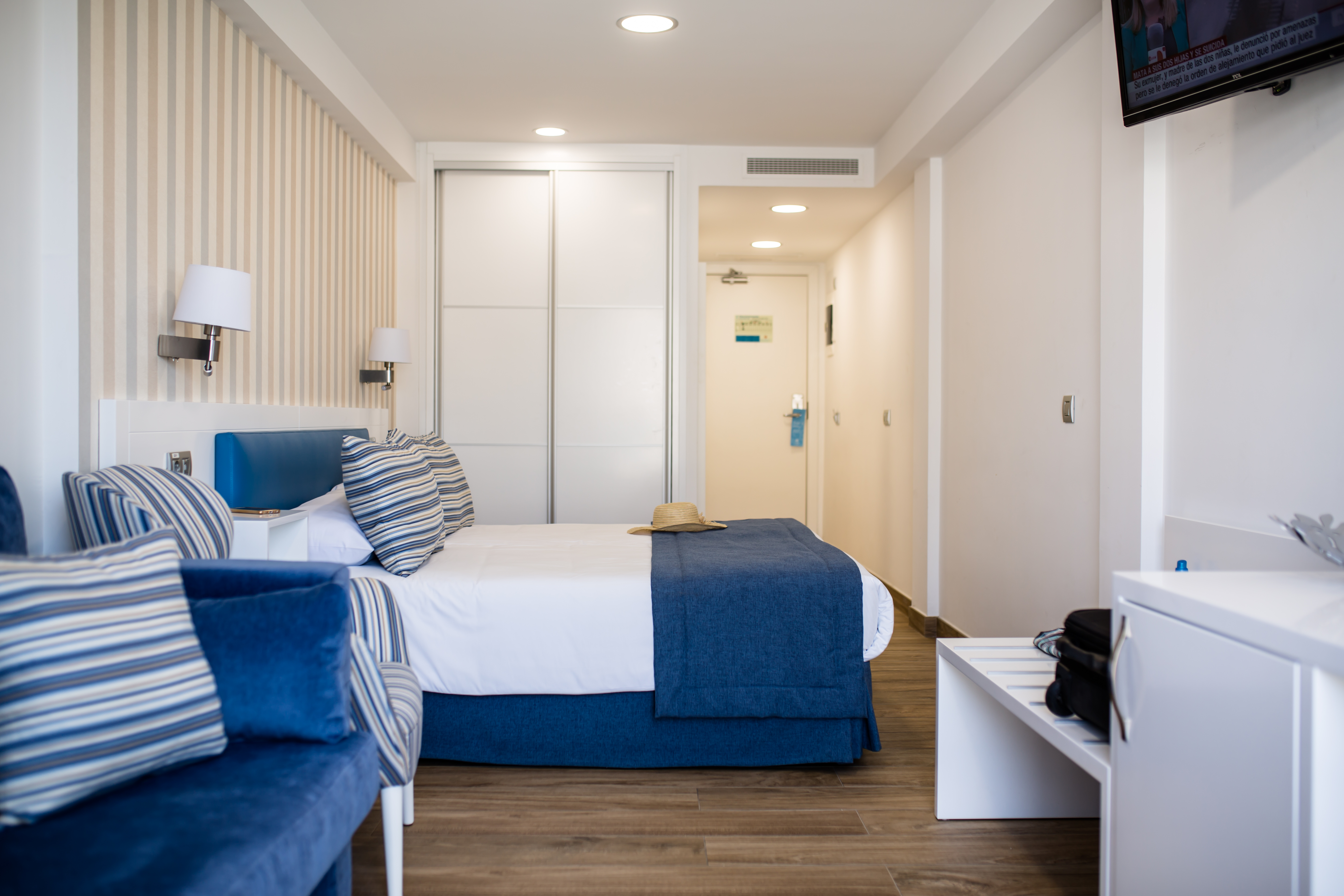 Double or Twin Standard