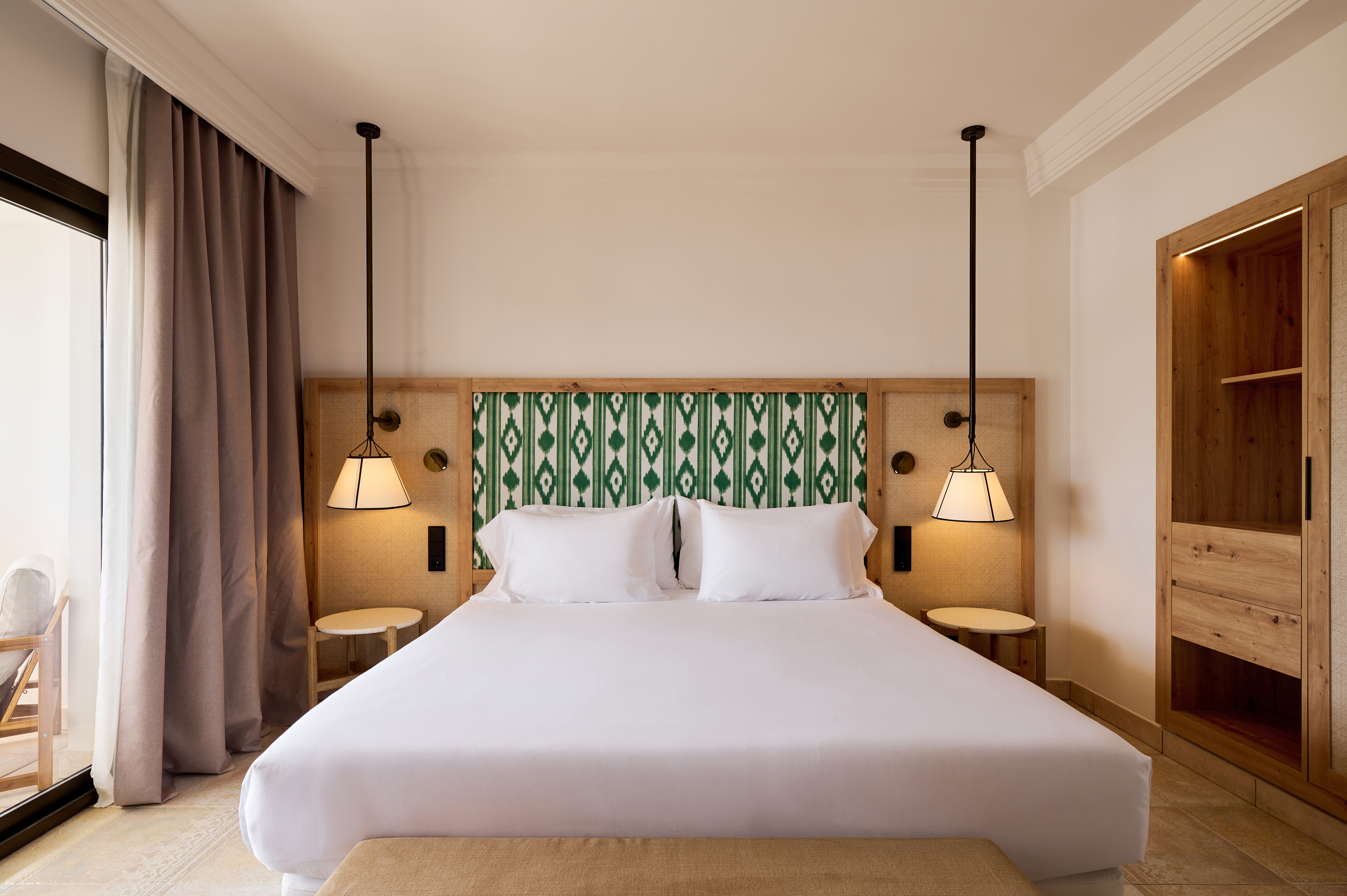 Double or Twin Deluxe