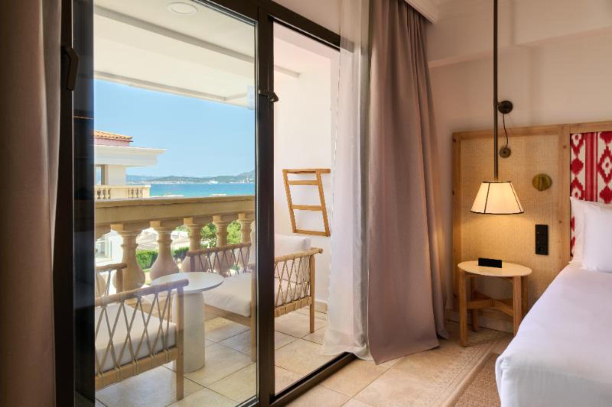 Junior Suite Partial Sea View