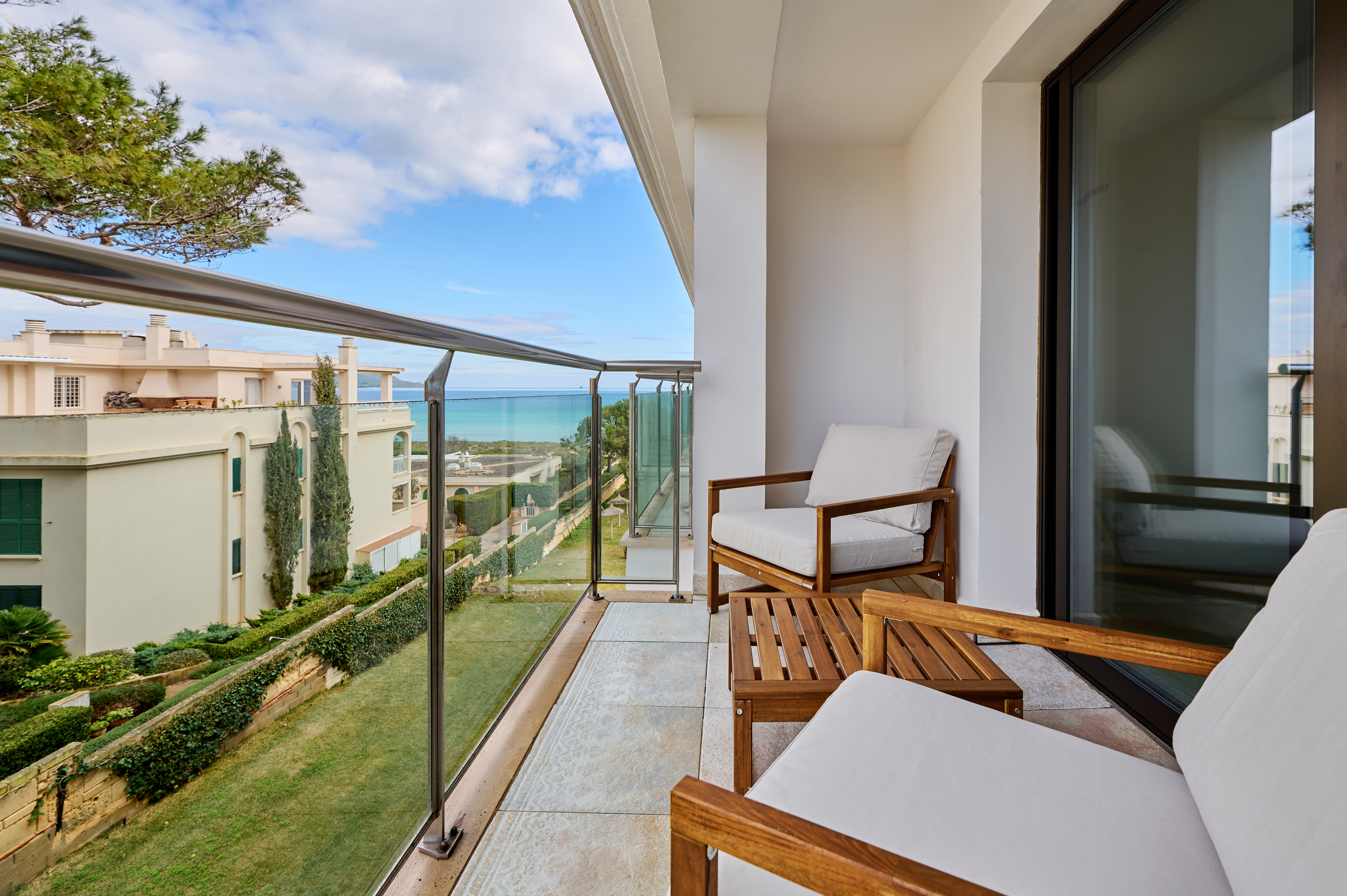 Double or Twin Deluxe