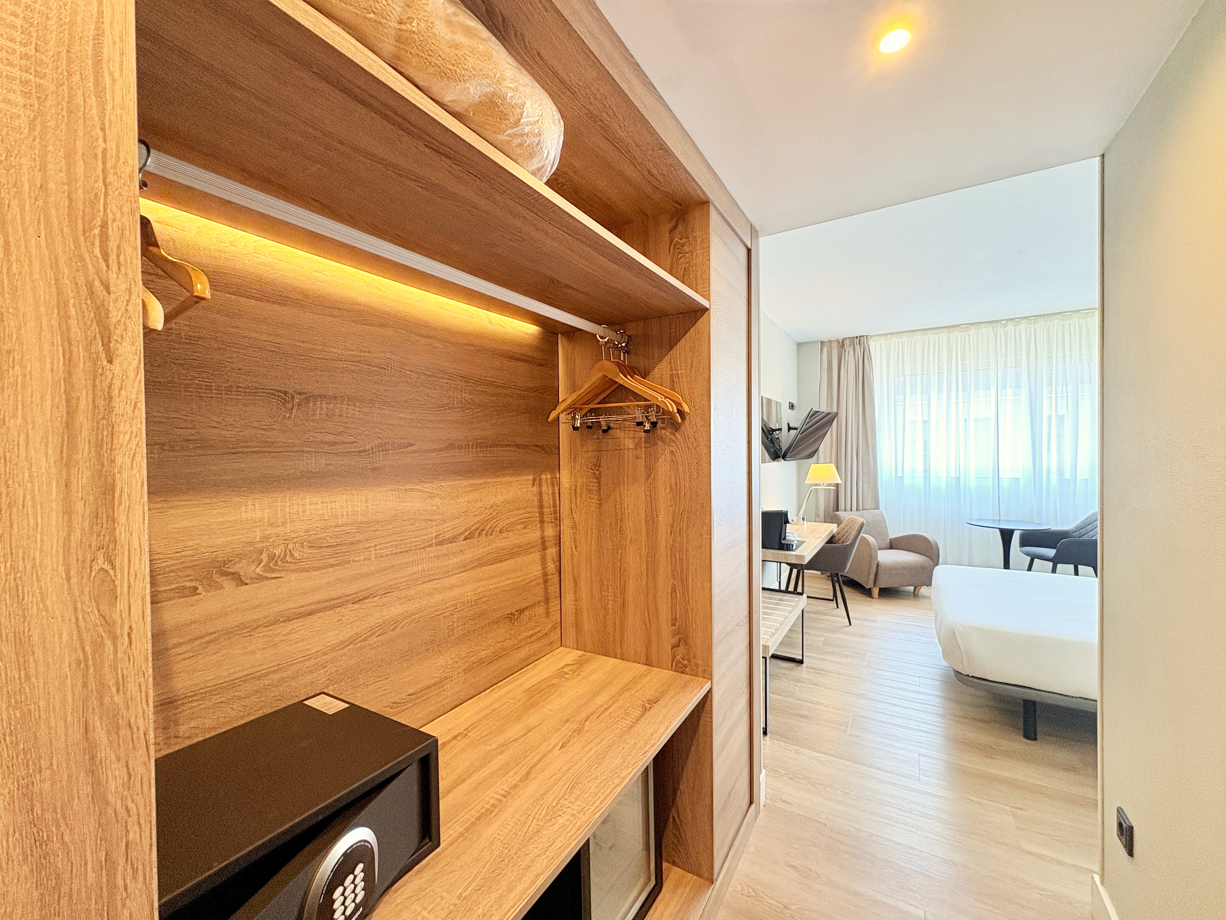 Double Single Superior Sea View