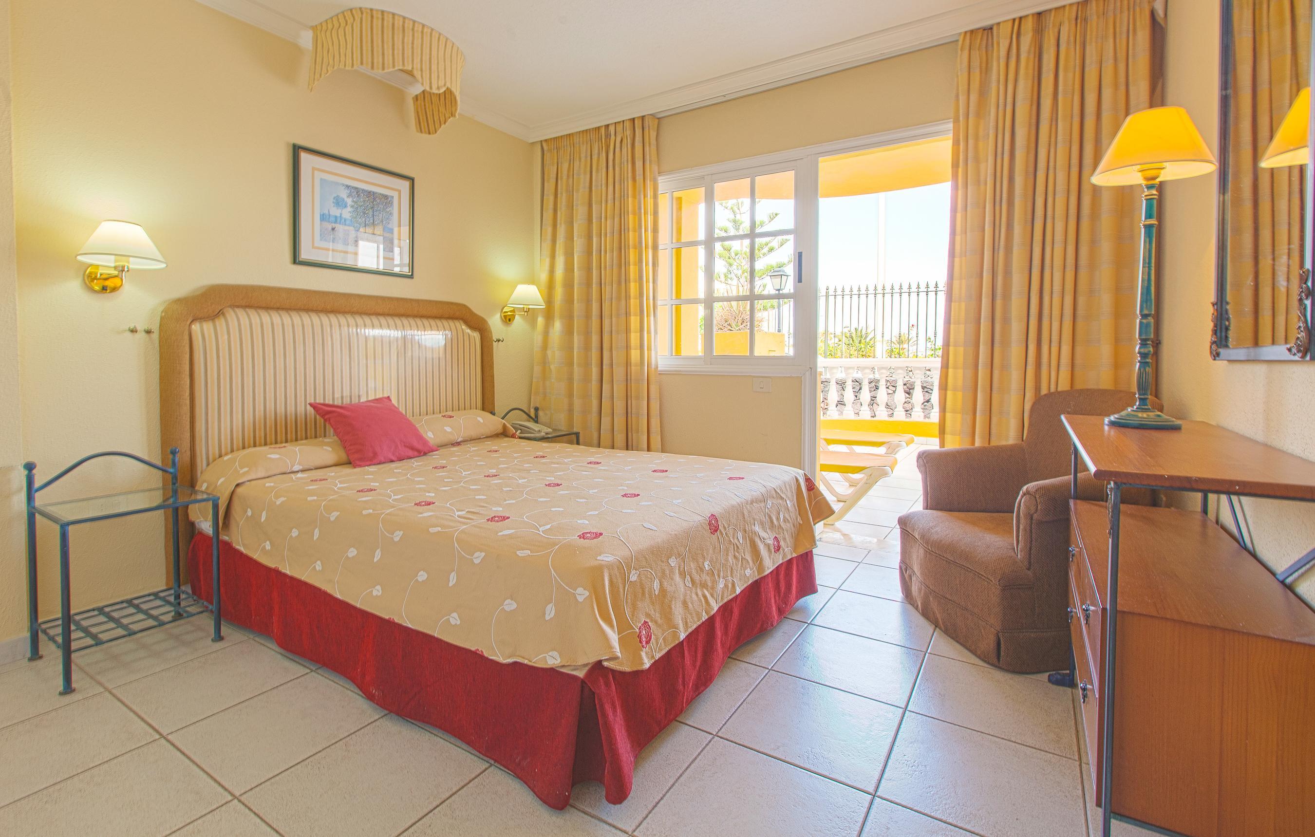 Apartment Garden View One Bedroom