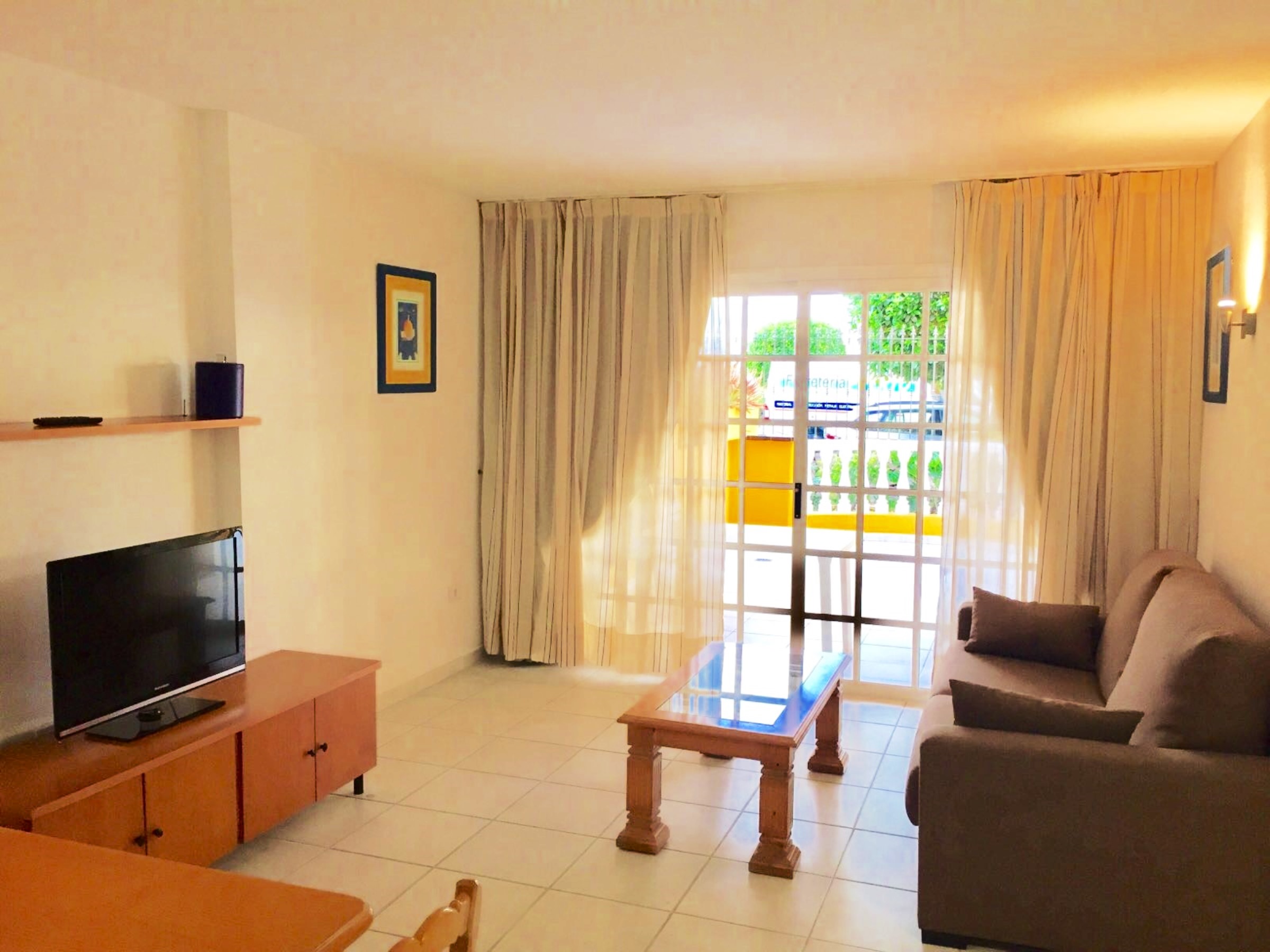 Apartment Two Bedrooms One Bathroom