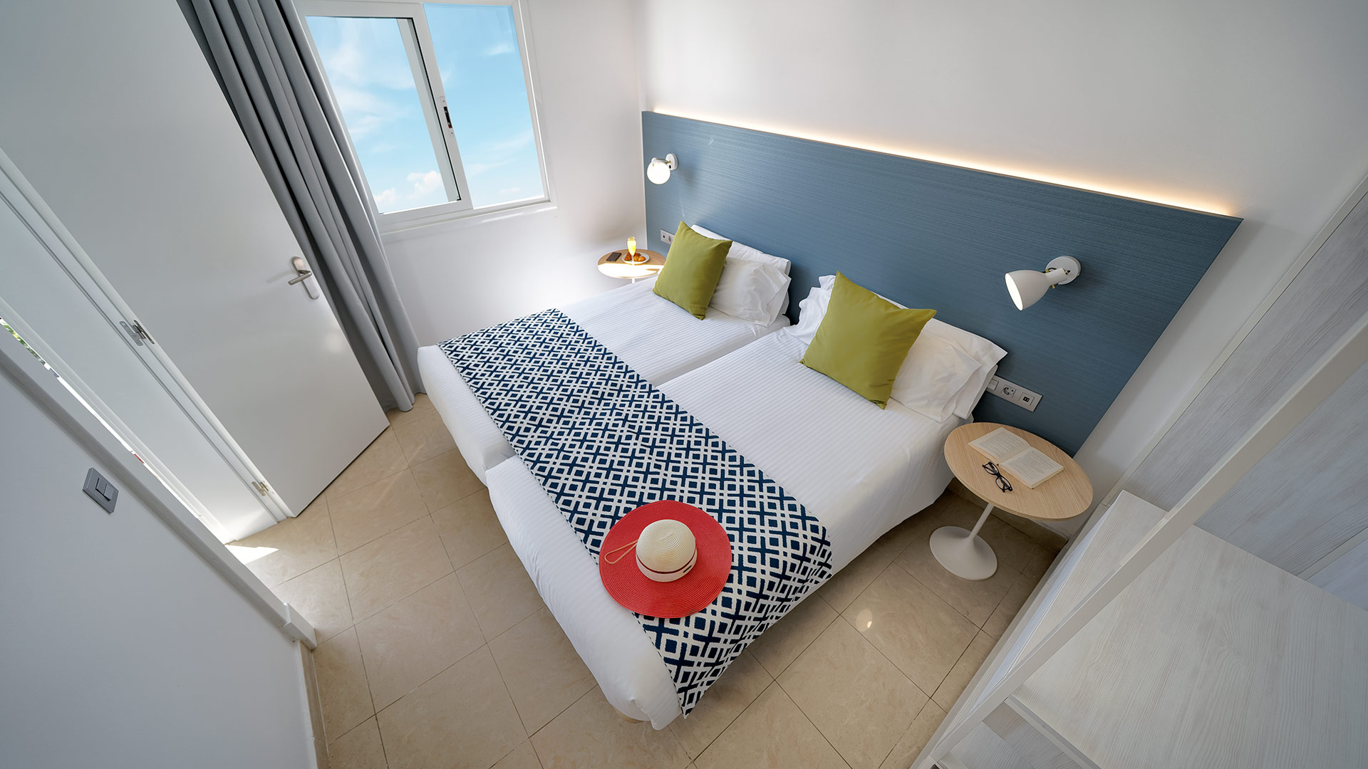 Apartment with Terrace