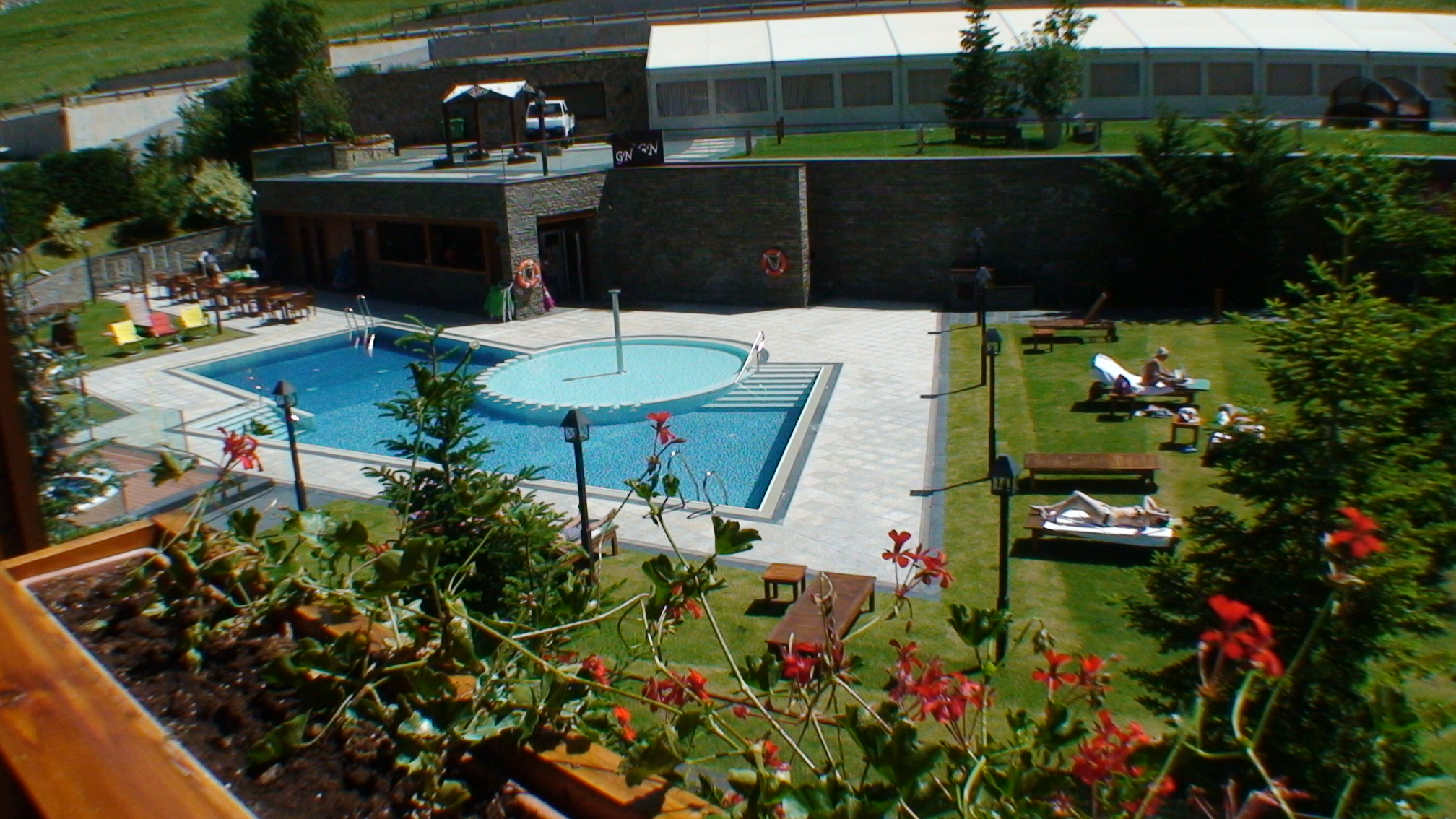 Pool