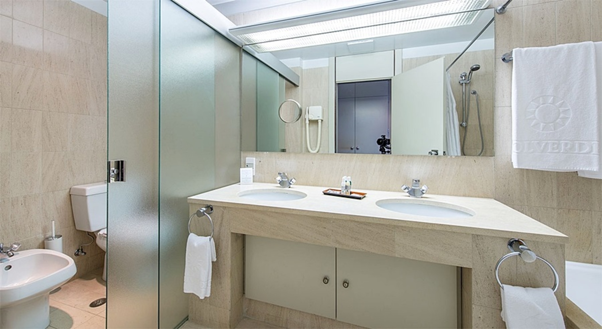 Double or Twin Superior