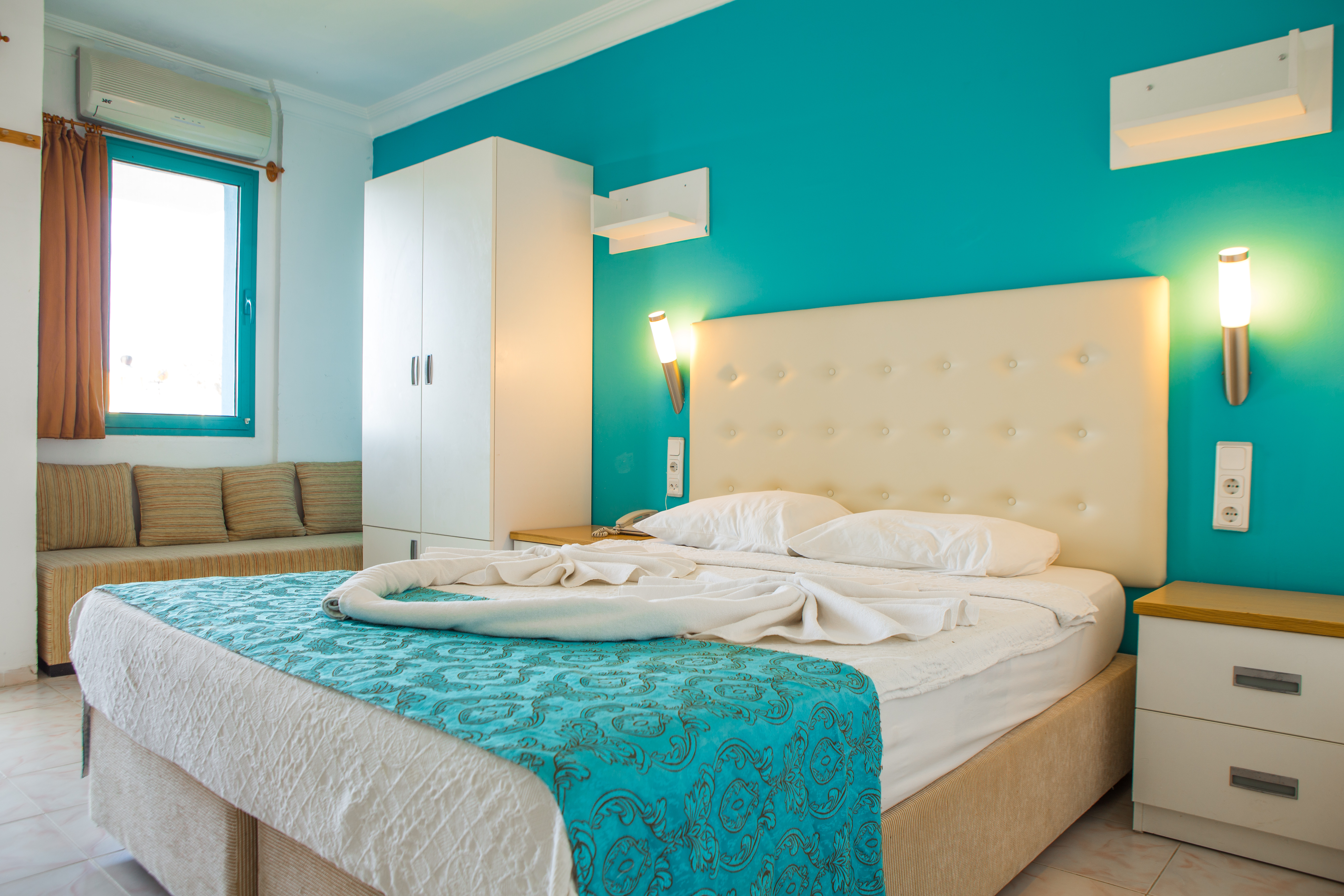 Family Room Connecting Room