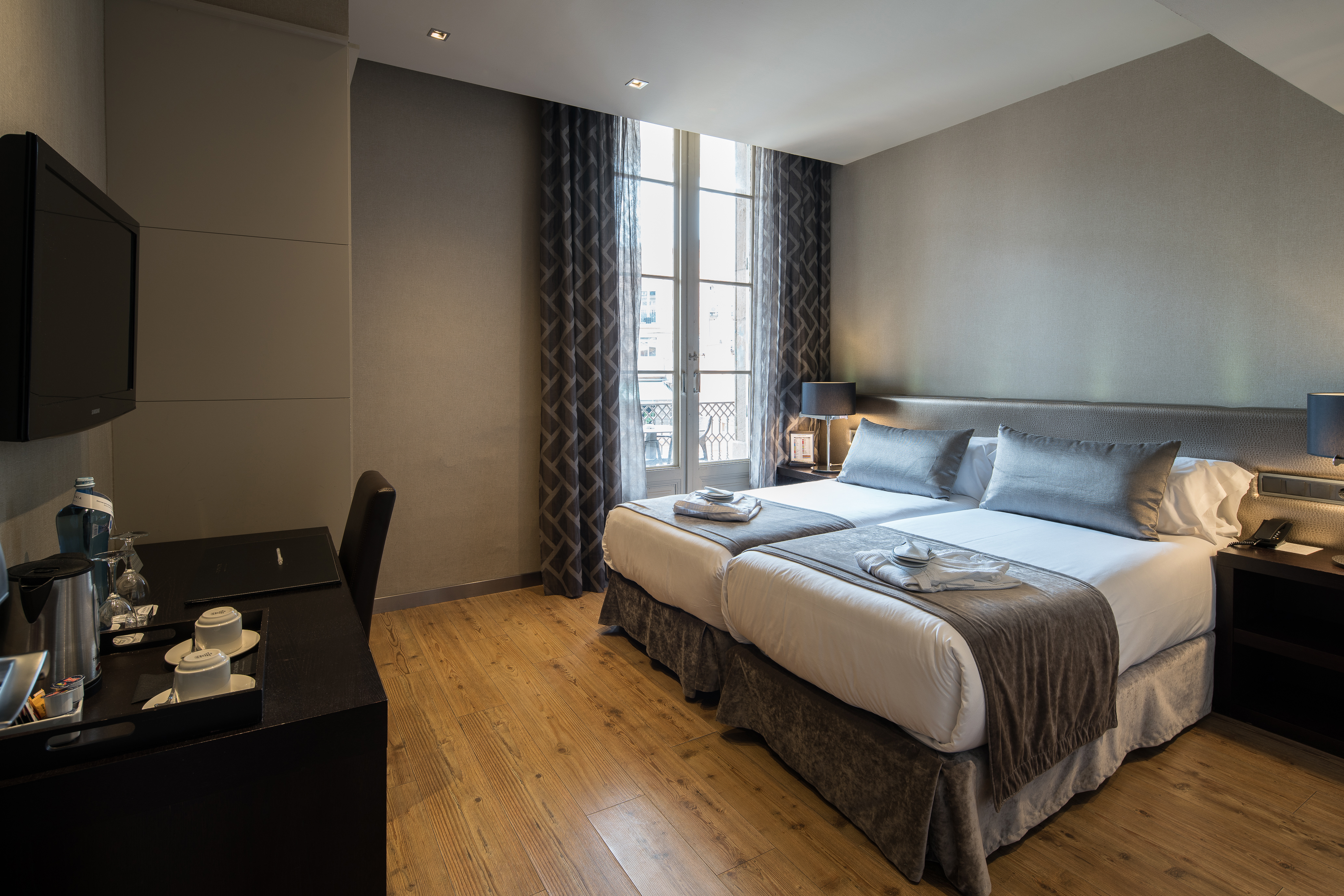 Double Single with Terrace