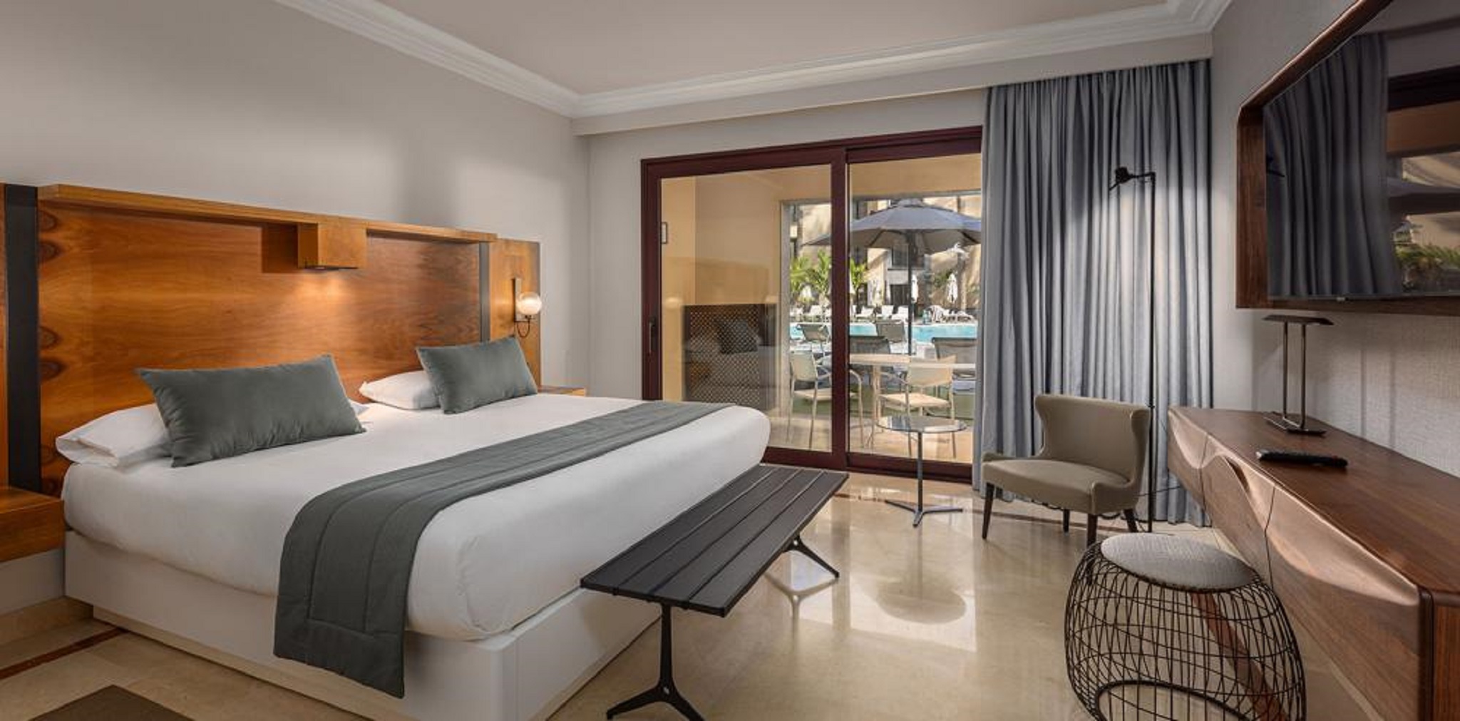 Double Single with Terrace