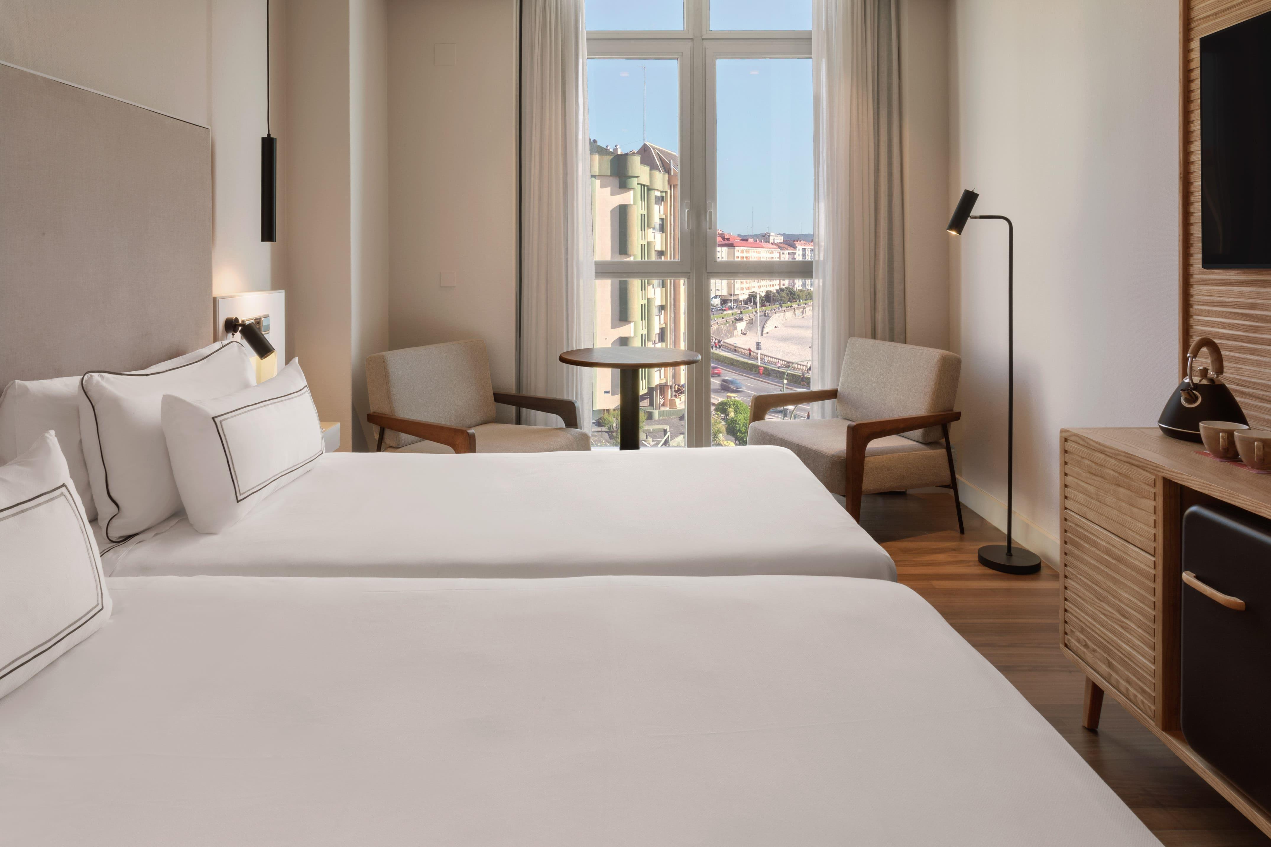 Double or Twin Deluxe Sea View