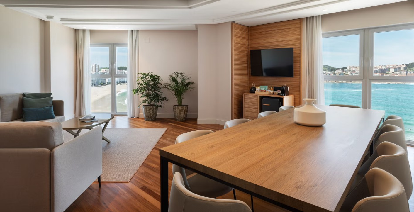 Suite Presidential with Views