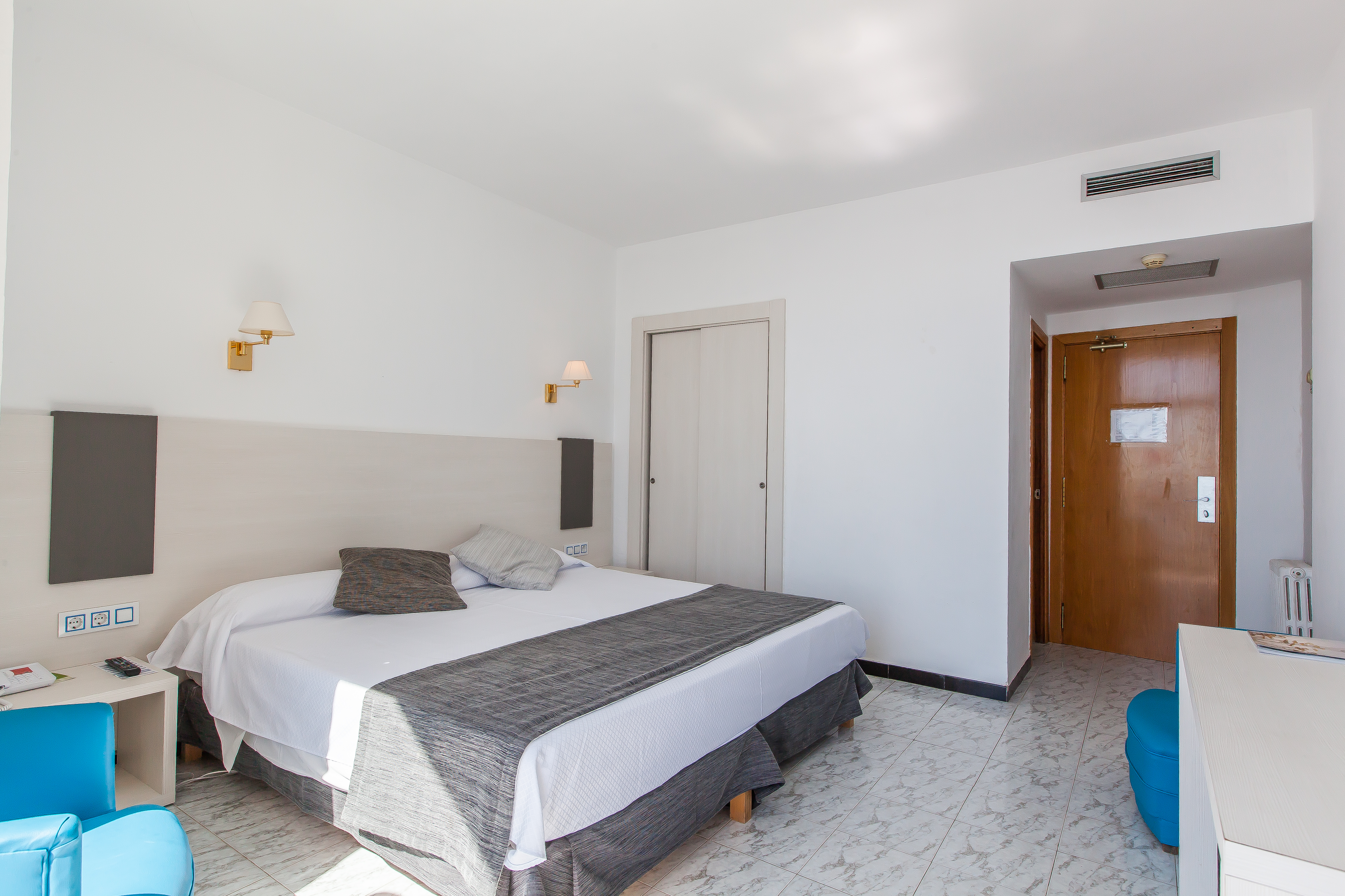 Family Room Standard