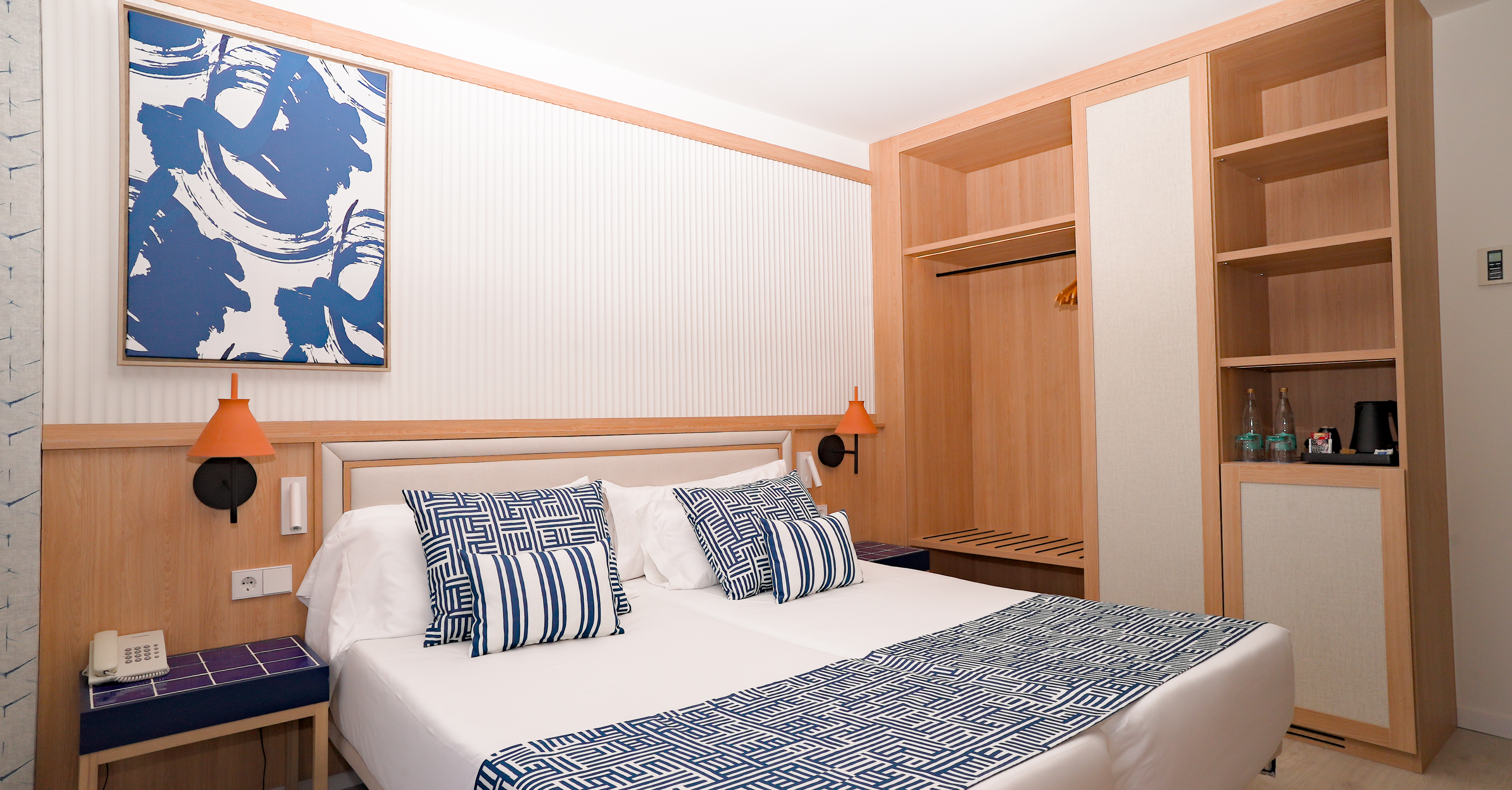 Double Single Superior with Terrace