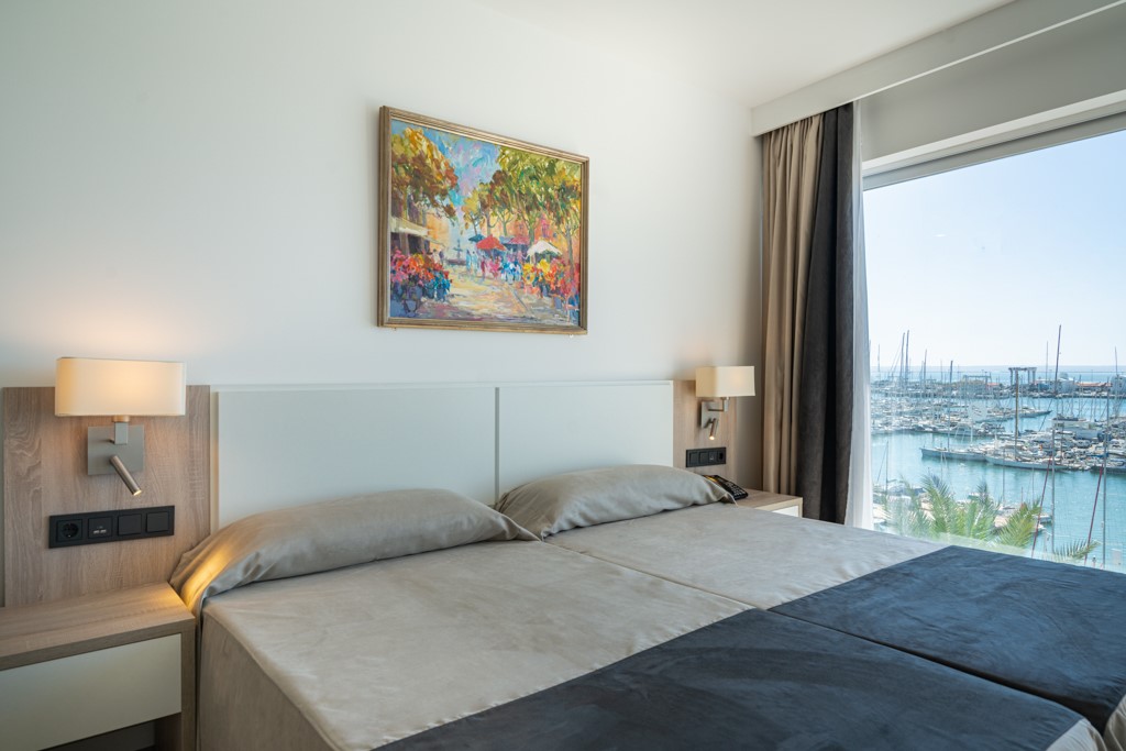 Double or Twin Sea View