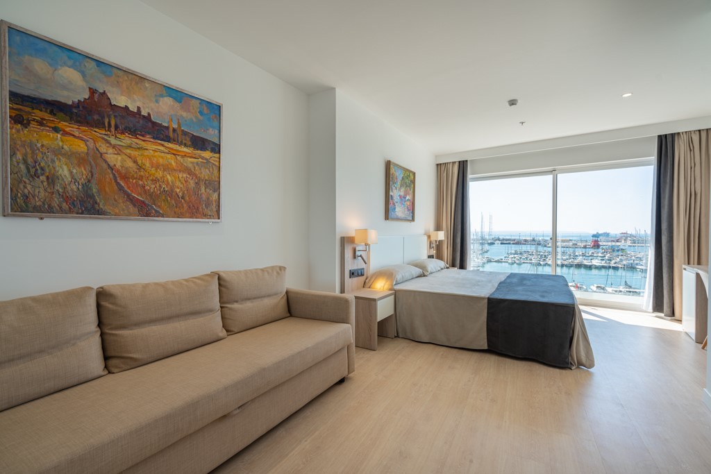 Double or Twin Sea View