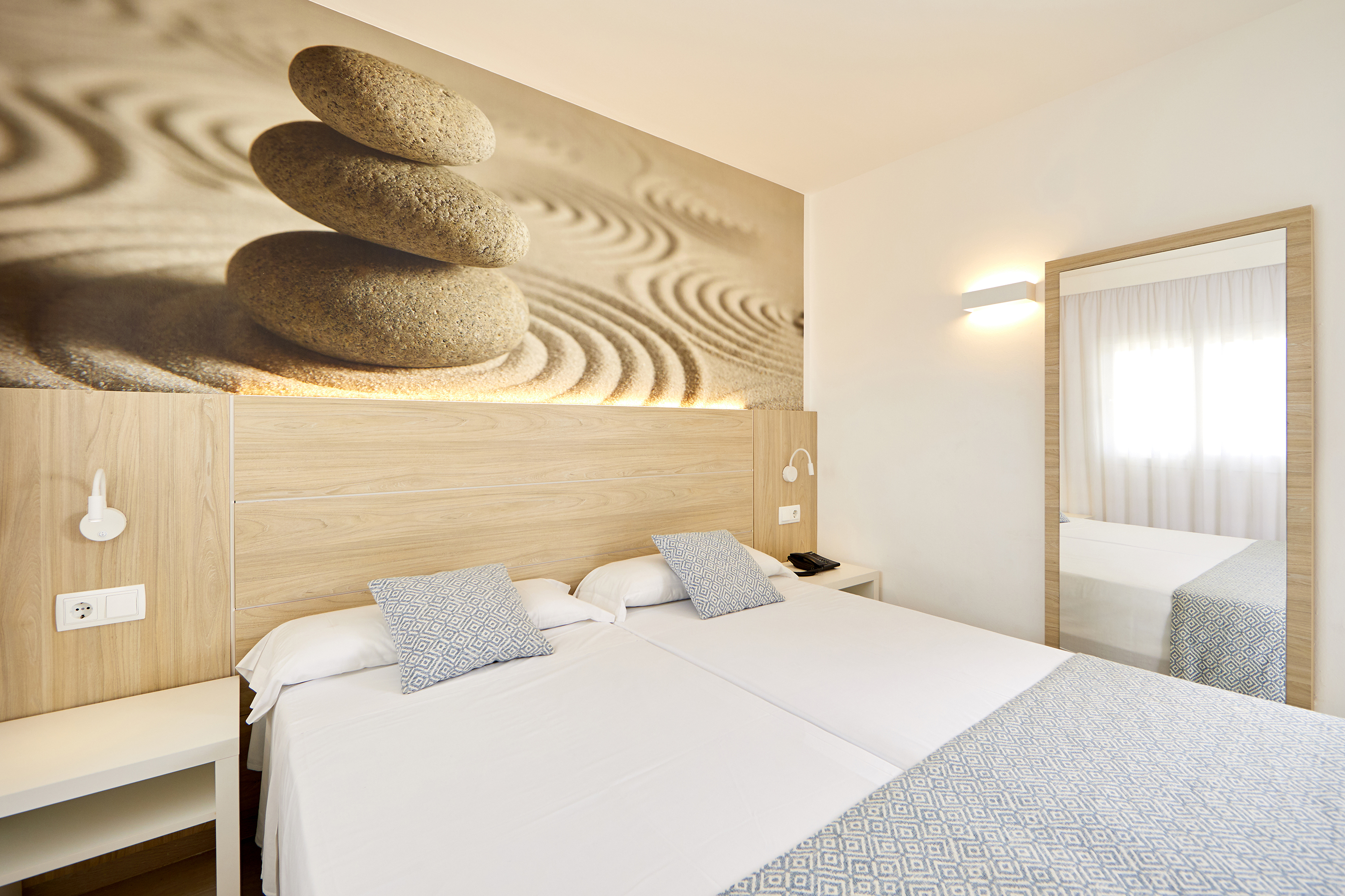 Apartment Sea View with Balcony