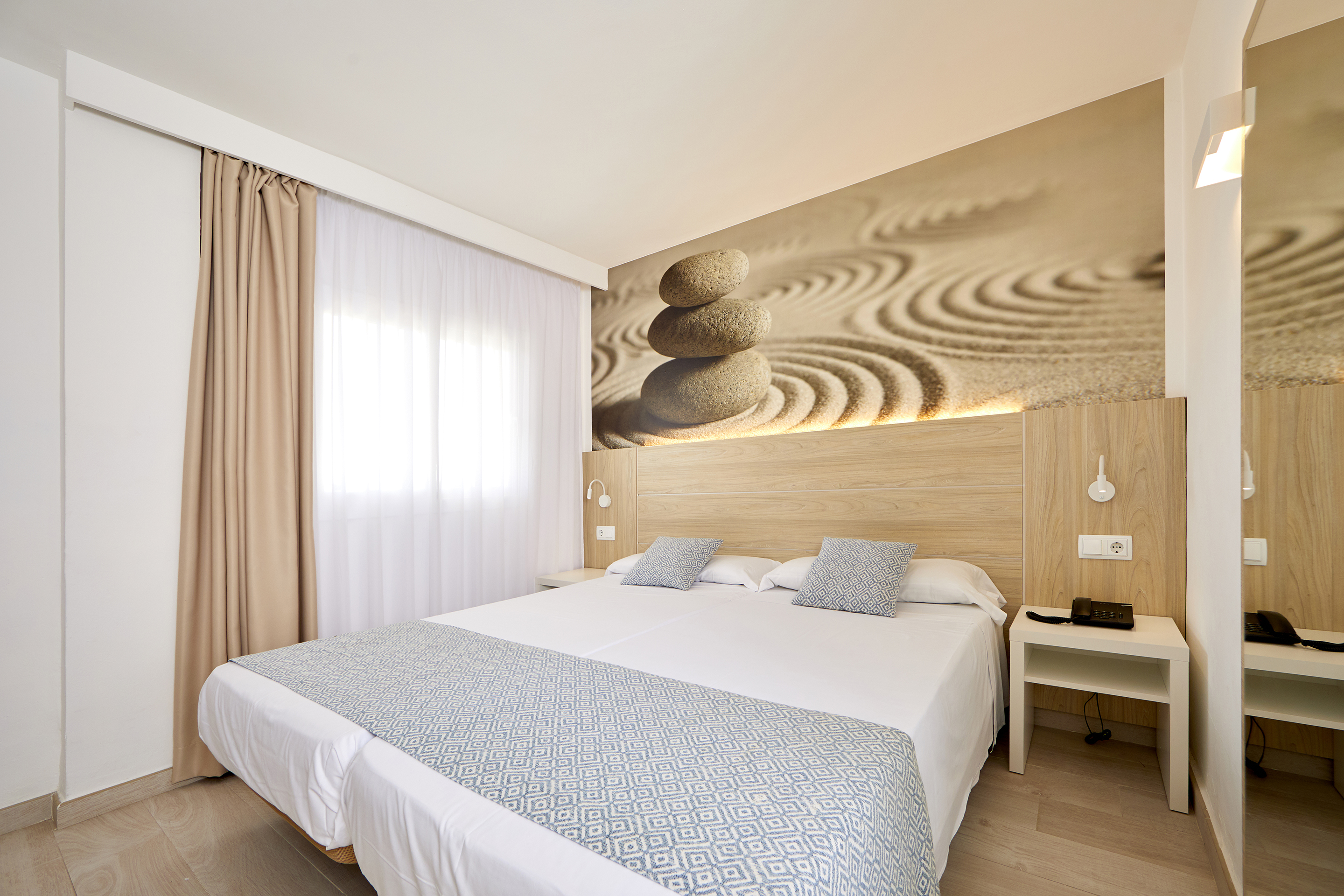 Apartment Sea View with Balcony